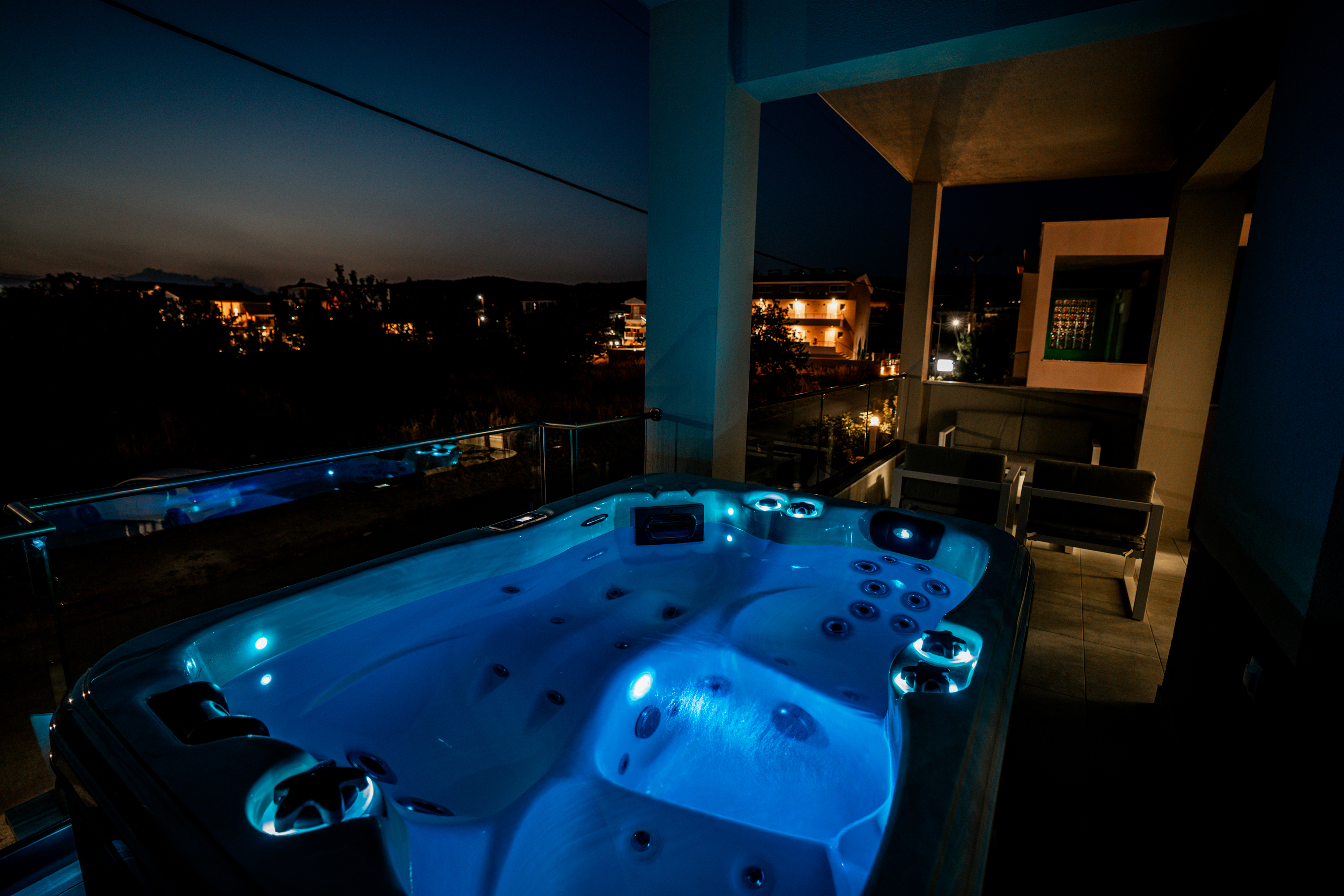 Emerald Luxury Apartment “Serenity”