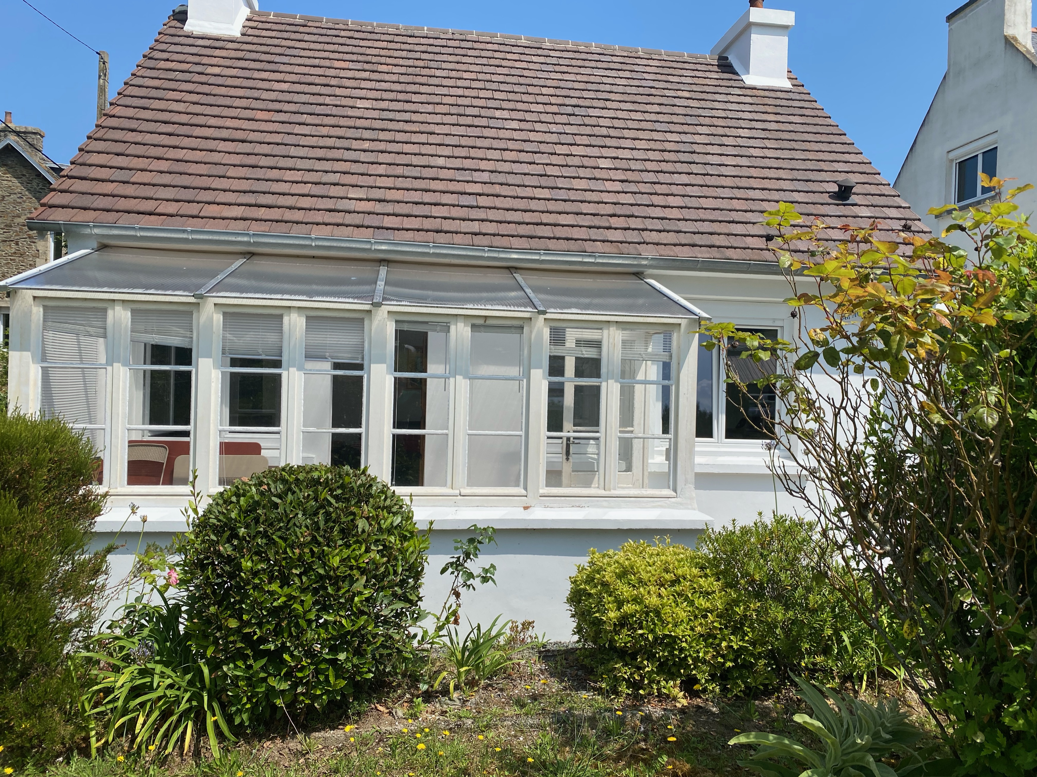 Comfortable beachfront house