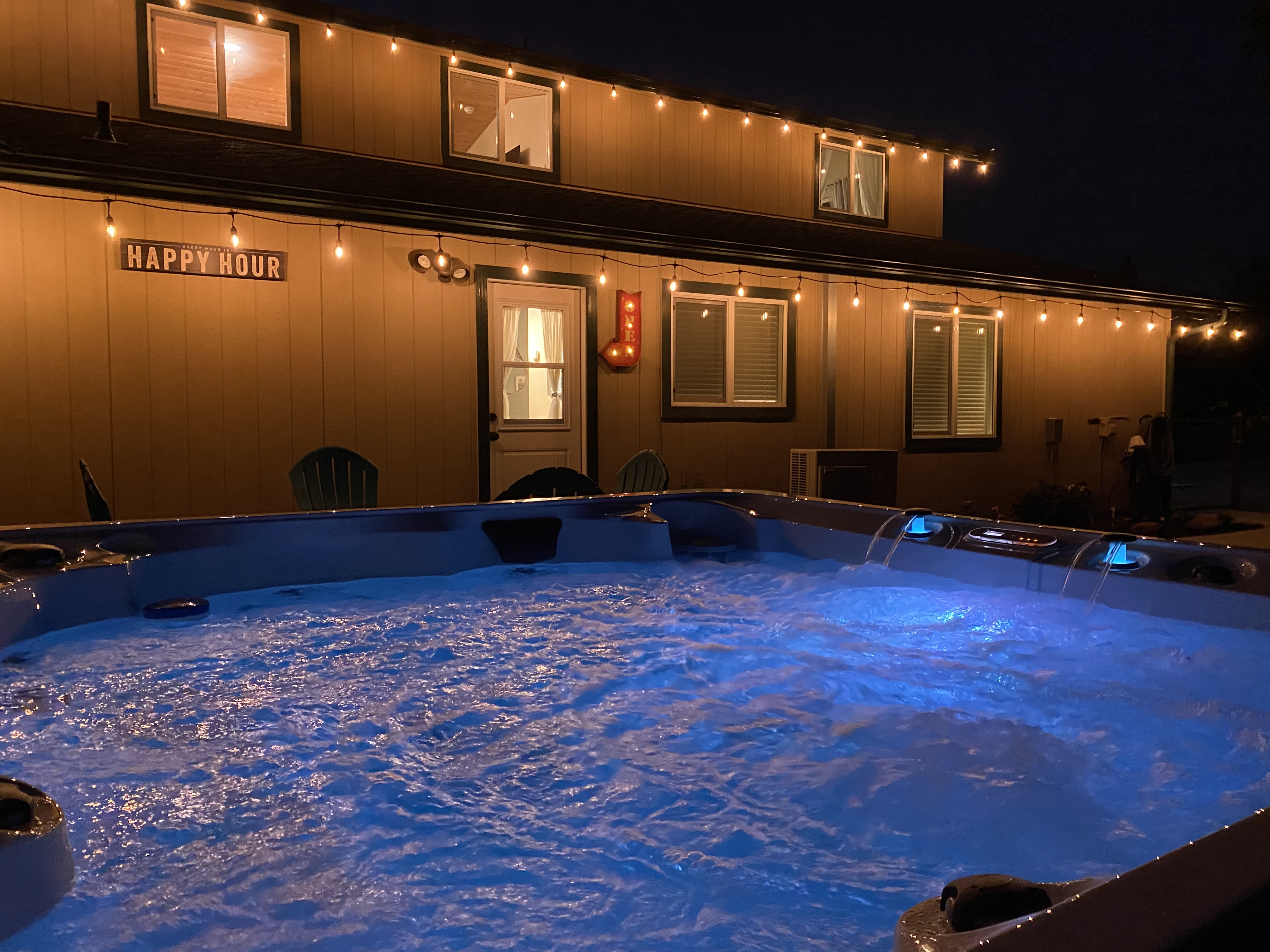 ▼・ᴥ・▼ Cute Pet Friendly Barn near Yosemite + Spa