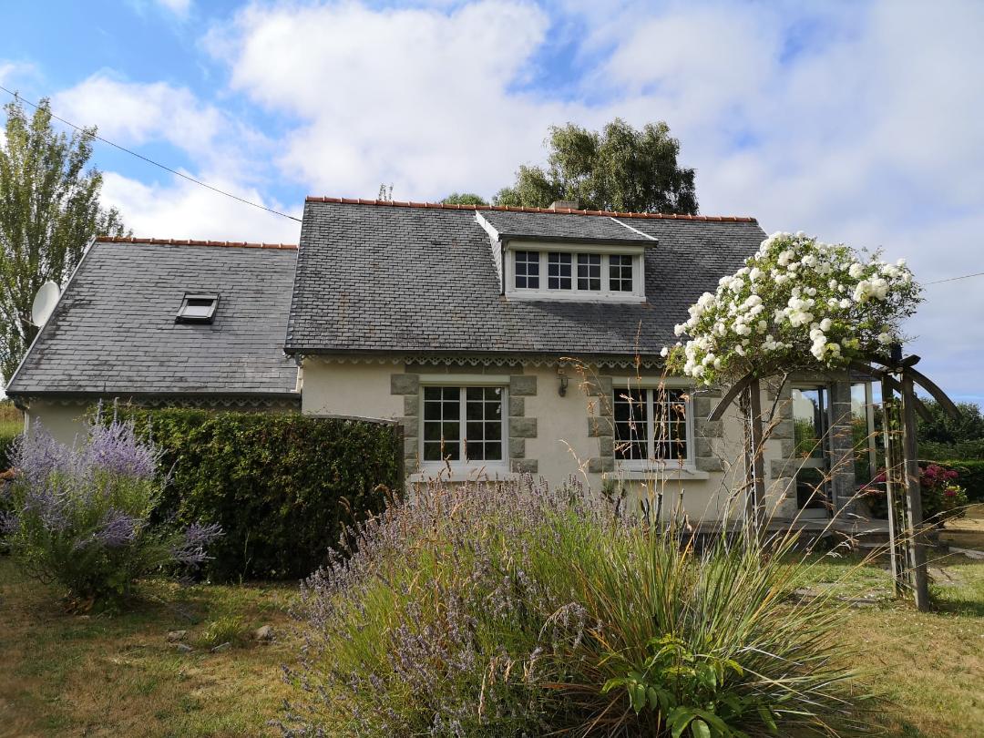 Holiday home, very quiet, close to the GR34