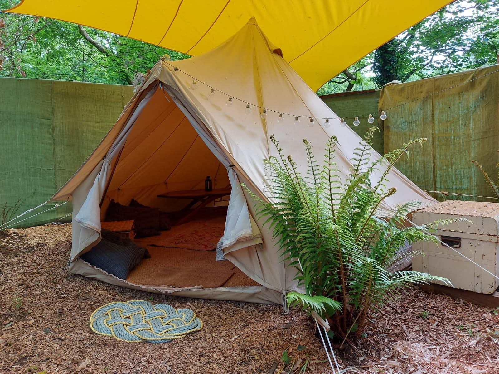 Brogh - Off-Grid Woodland Adventure Camp Bell Tent