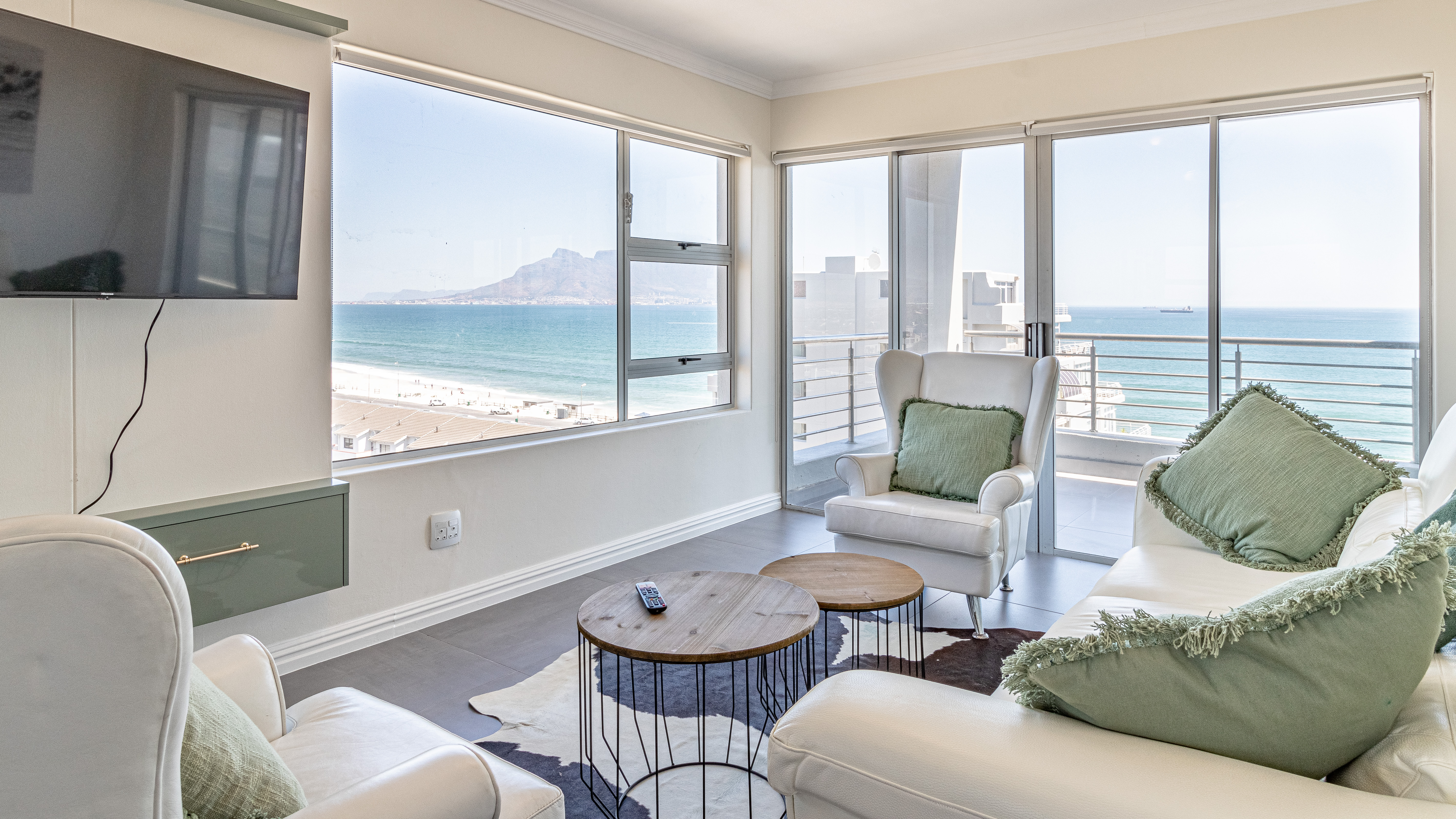 Ocean View 7 | 2 Bedroom 2 Bathroom in Blouberg