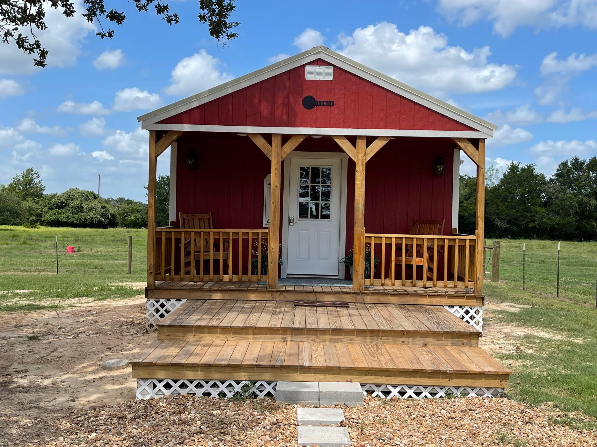 The Rustic Hideaway at Cedar Creek Ranch