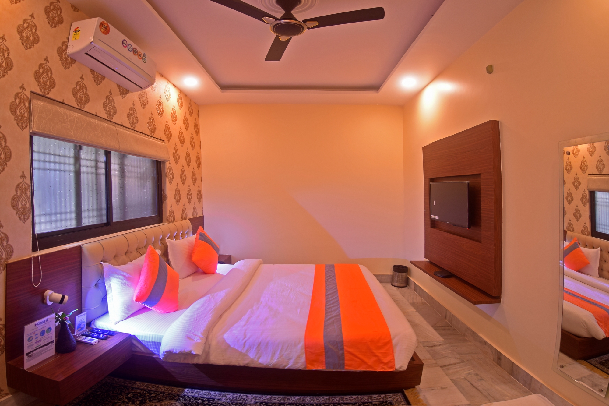 THE KASHI RESIDENCYA Boutique Hotel In Assi Ghat Hotels for Rent in