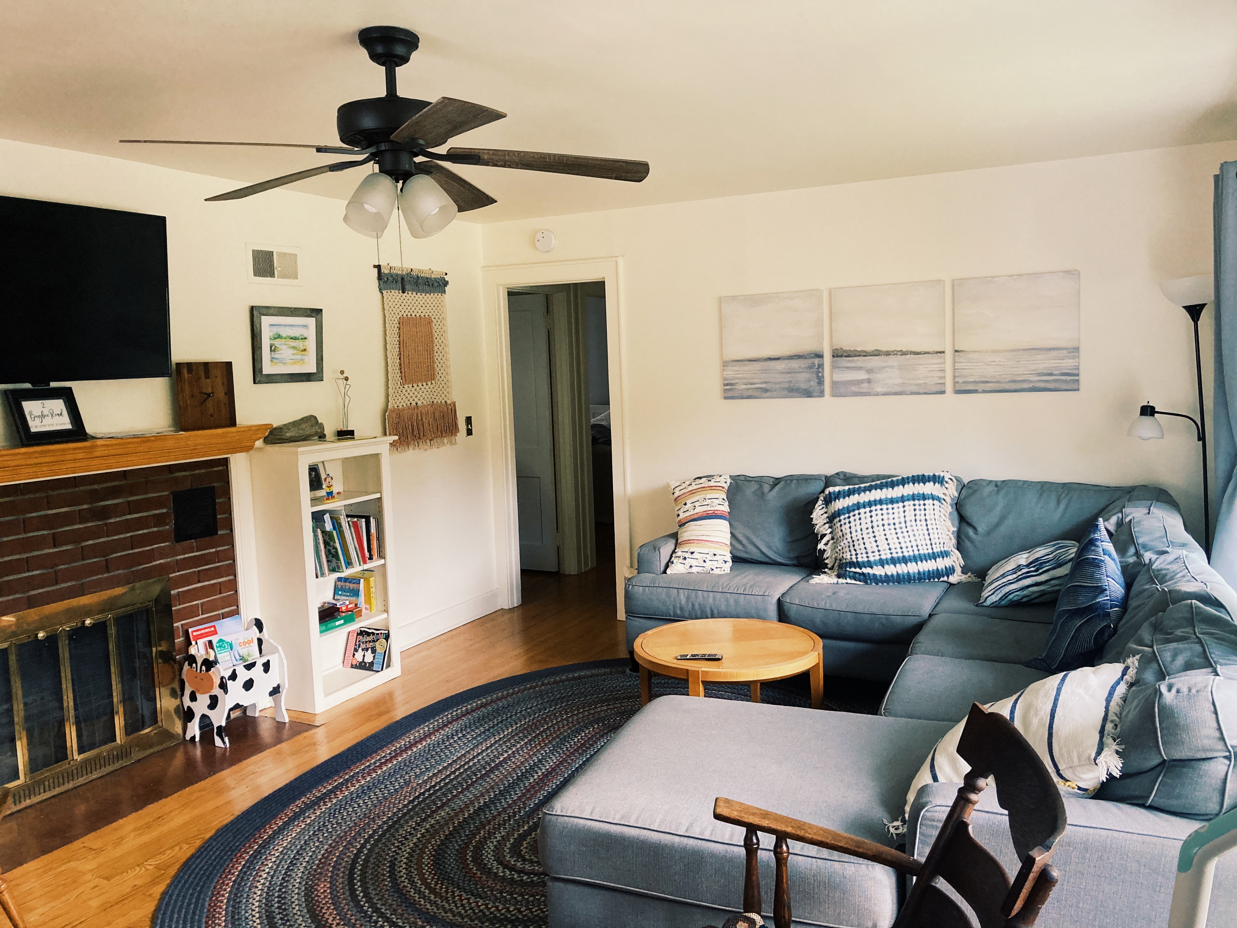 Cheerful, sunny Oneonta home