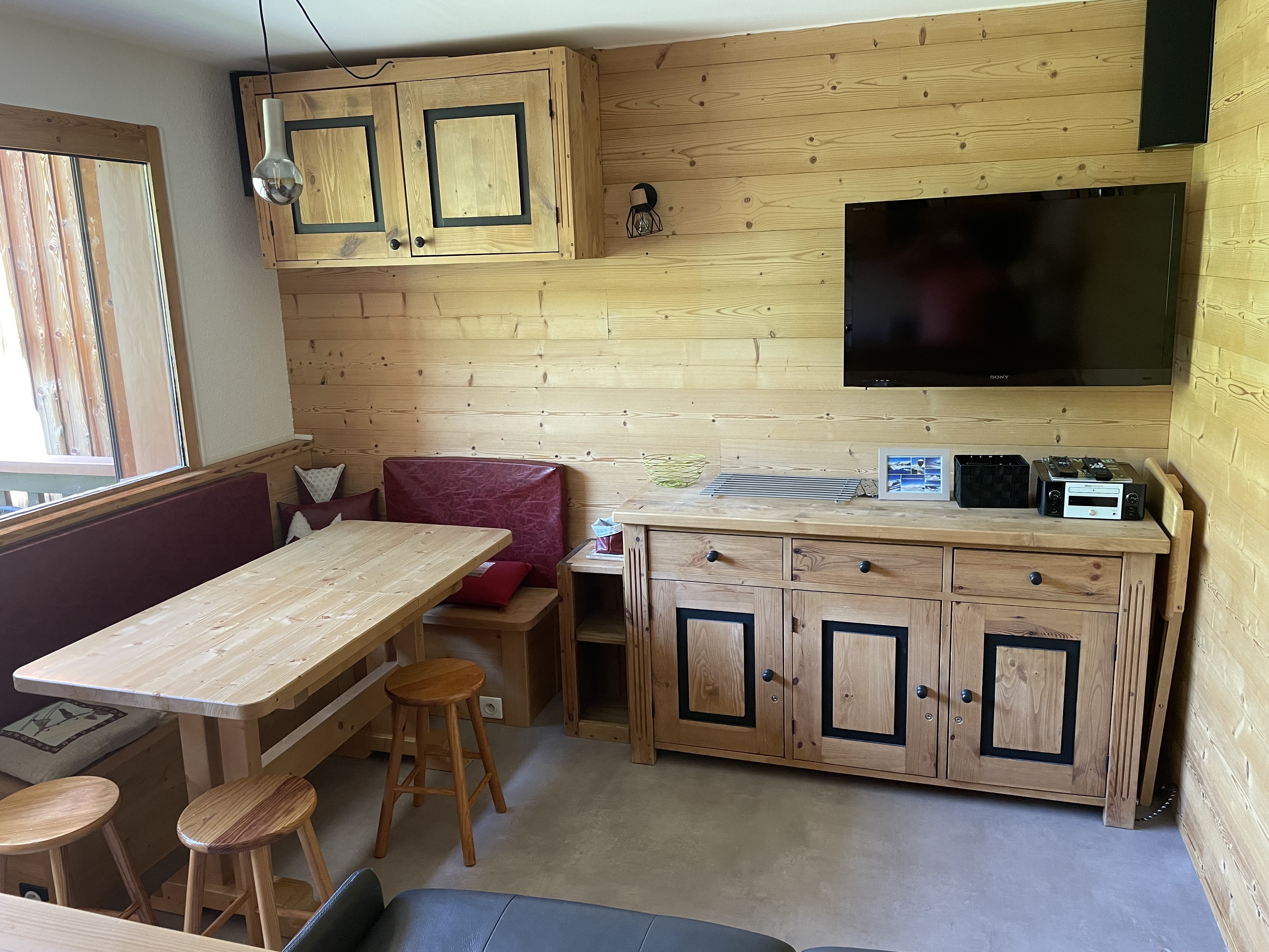 Entire accommodation Plagne Villages 5 pers skiing