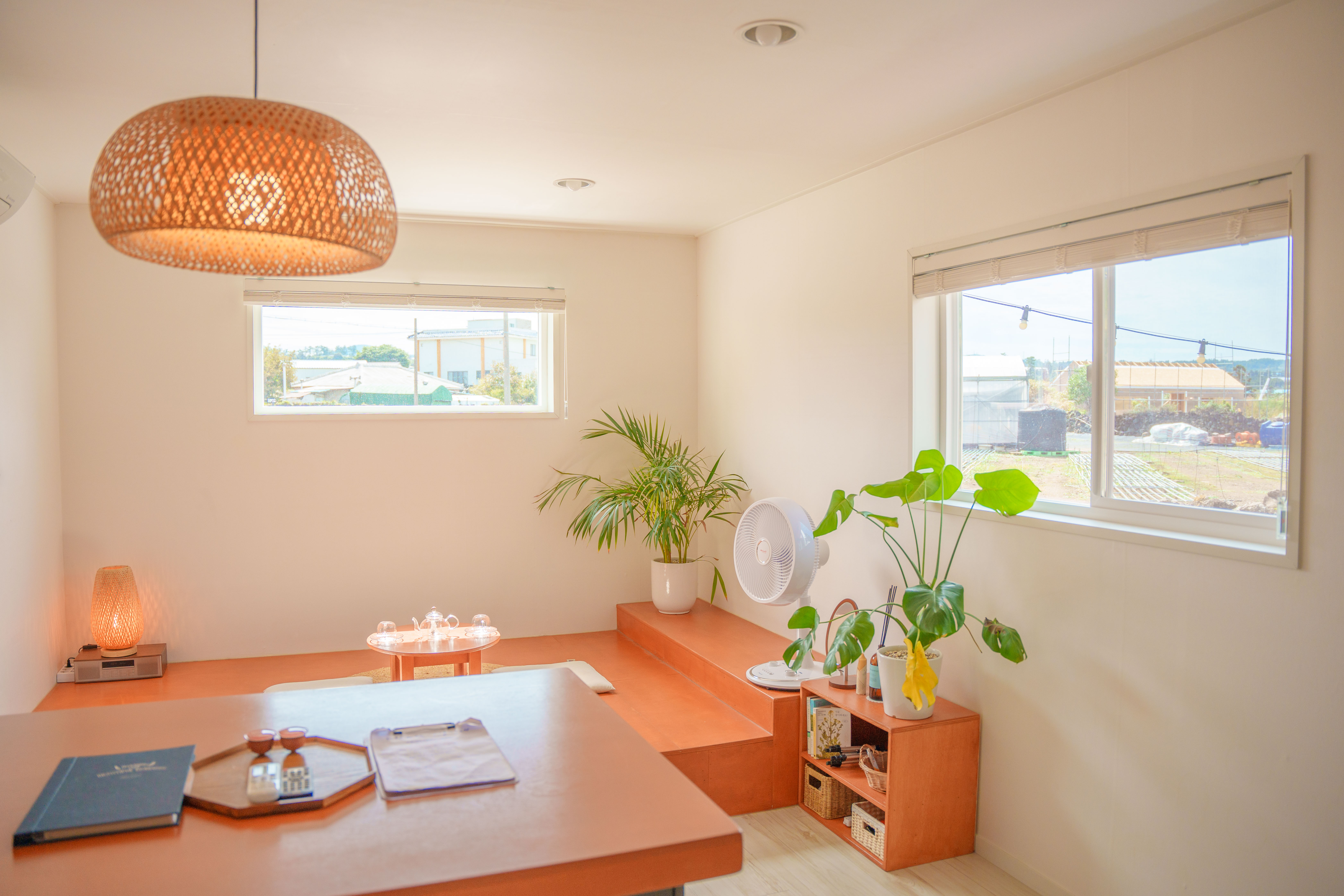 Aewol emotional multi-storey house “Neat Nerat” a day in a Jeju-like village