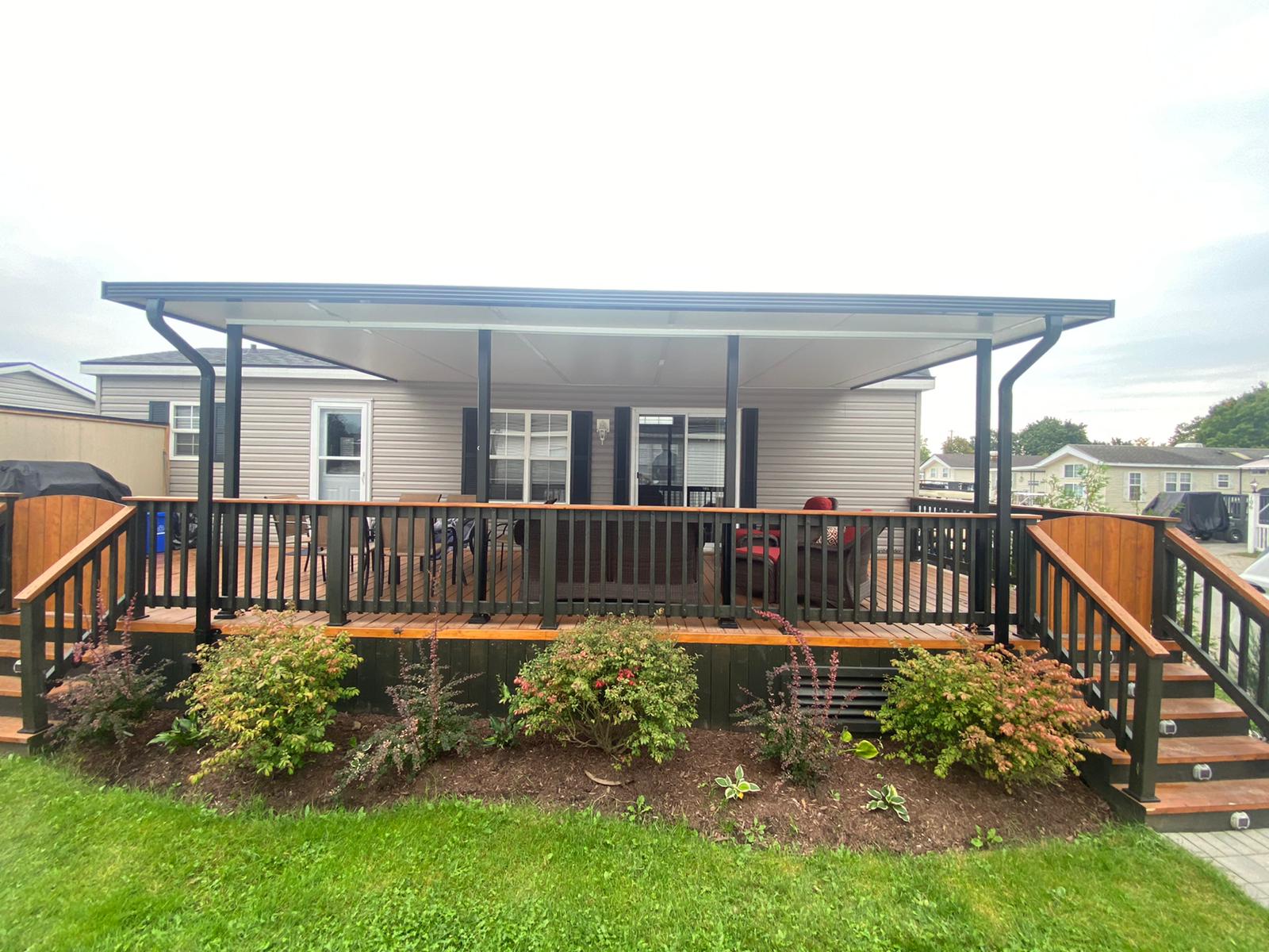 3 BEDROOMS COTTAGE IN SHERKSTON SHORES RESORT