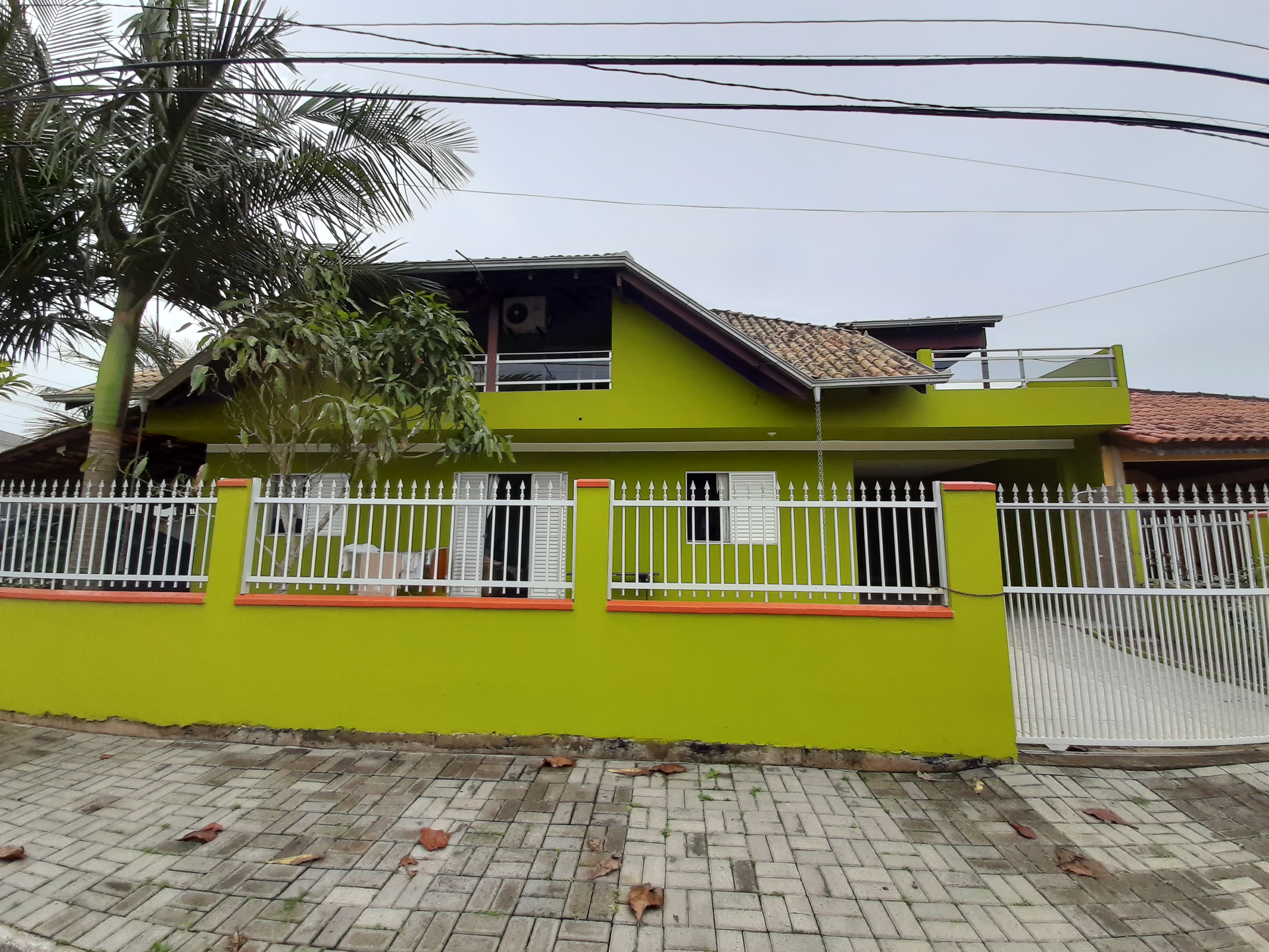 Sobrado (top) quiet for your family