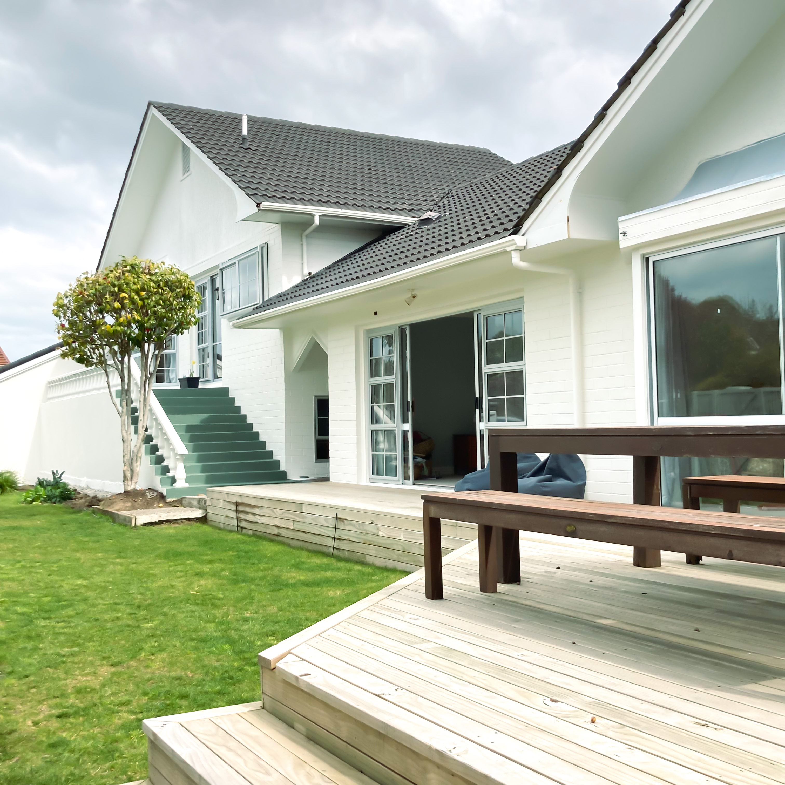 Spacious Escape - A contemporary family home