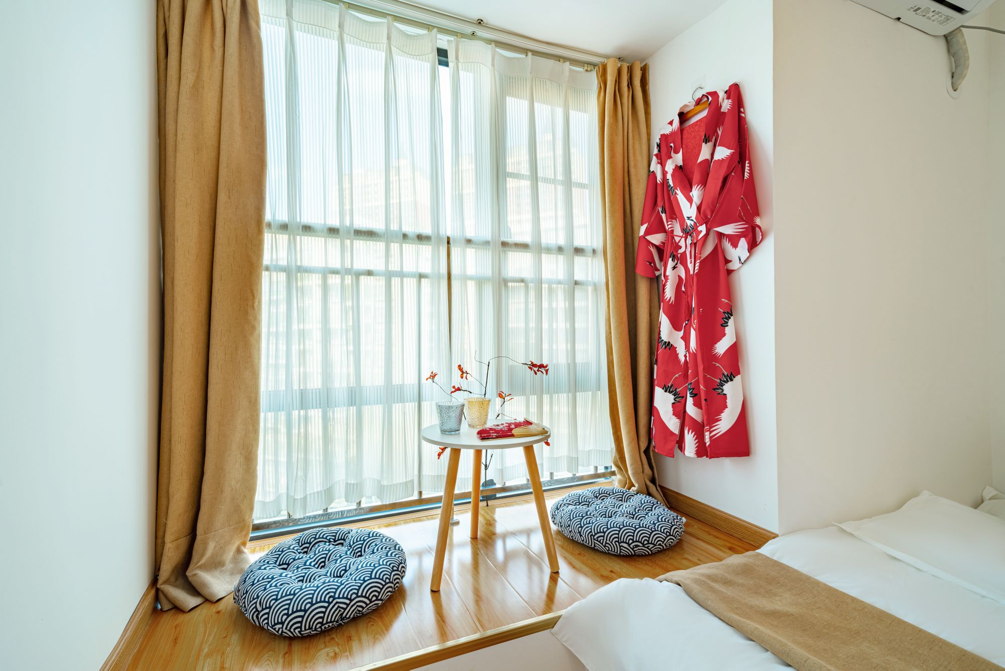 [Kein Neid • Hinterer Garten] Zimmer 3, UltraLowRabatt