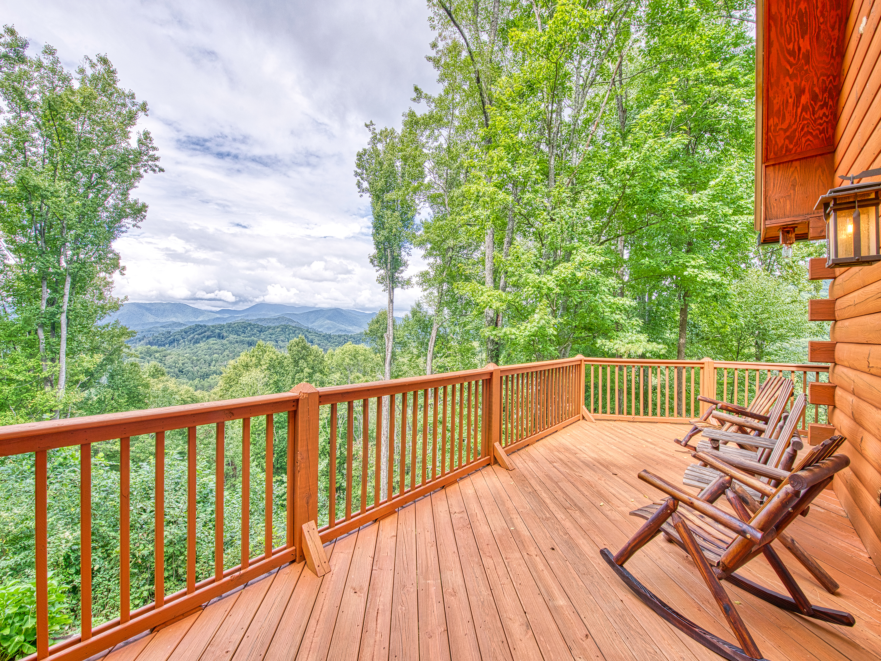 Breath-taking views of the Great Smoky Mountains