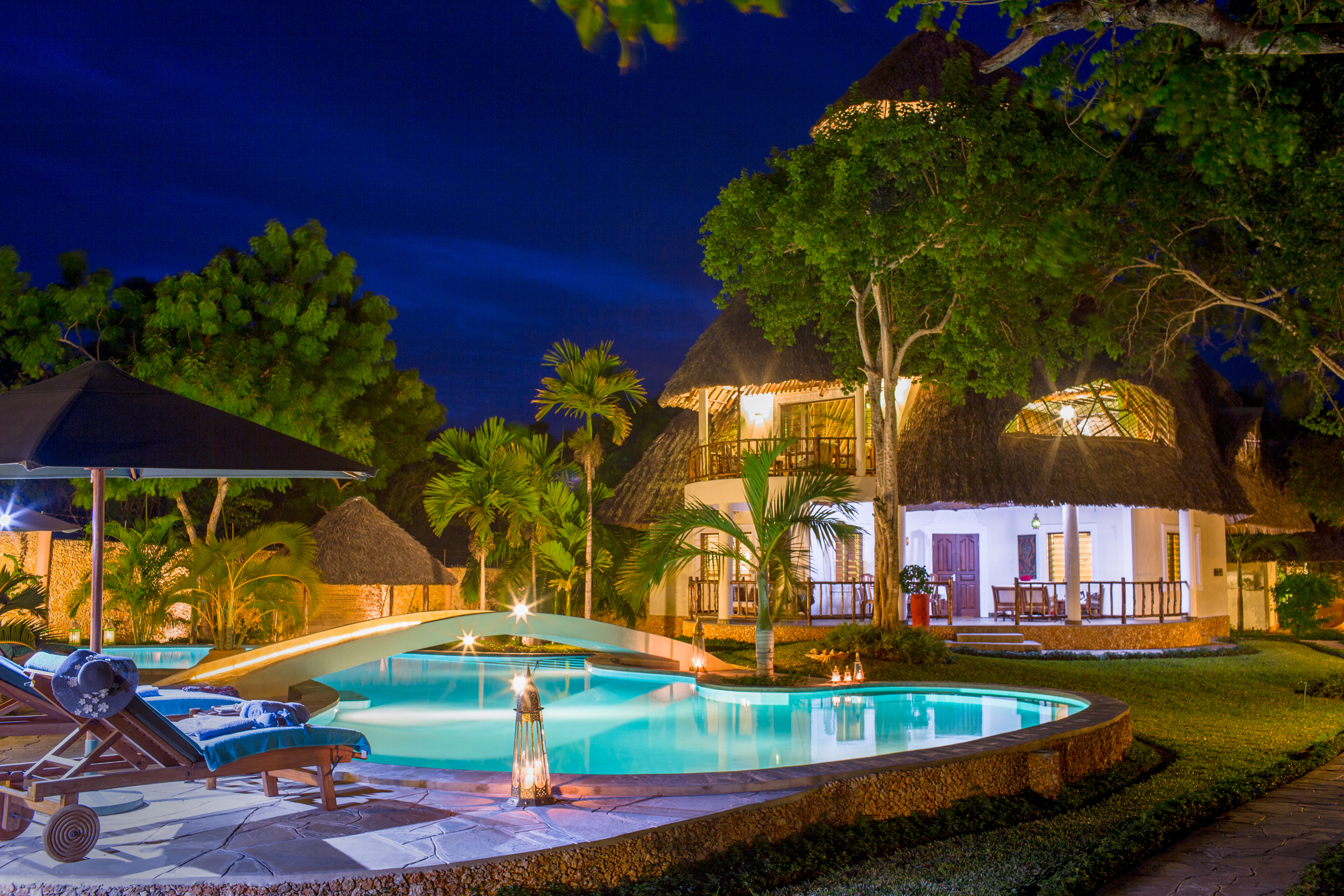 Villa Kapungu with private chef, XXL pool & garden