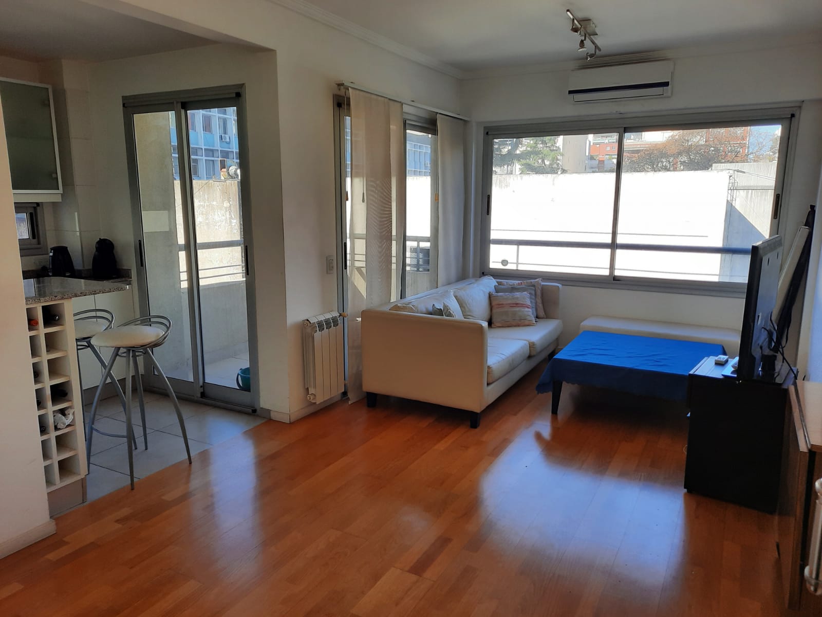 Modern and well-lit apartment in Caballito