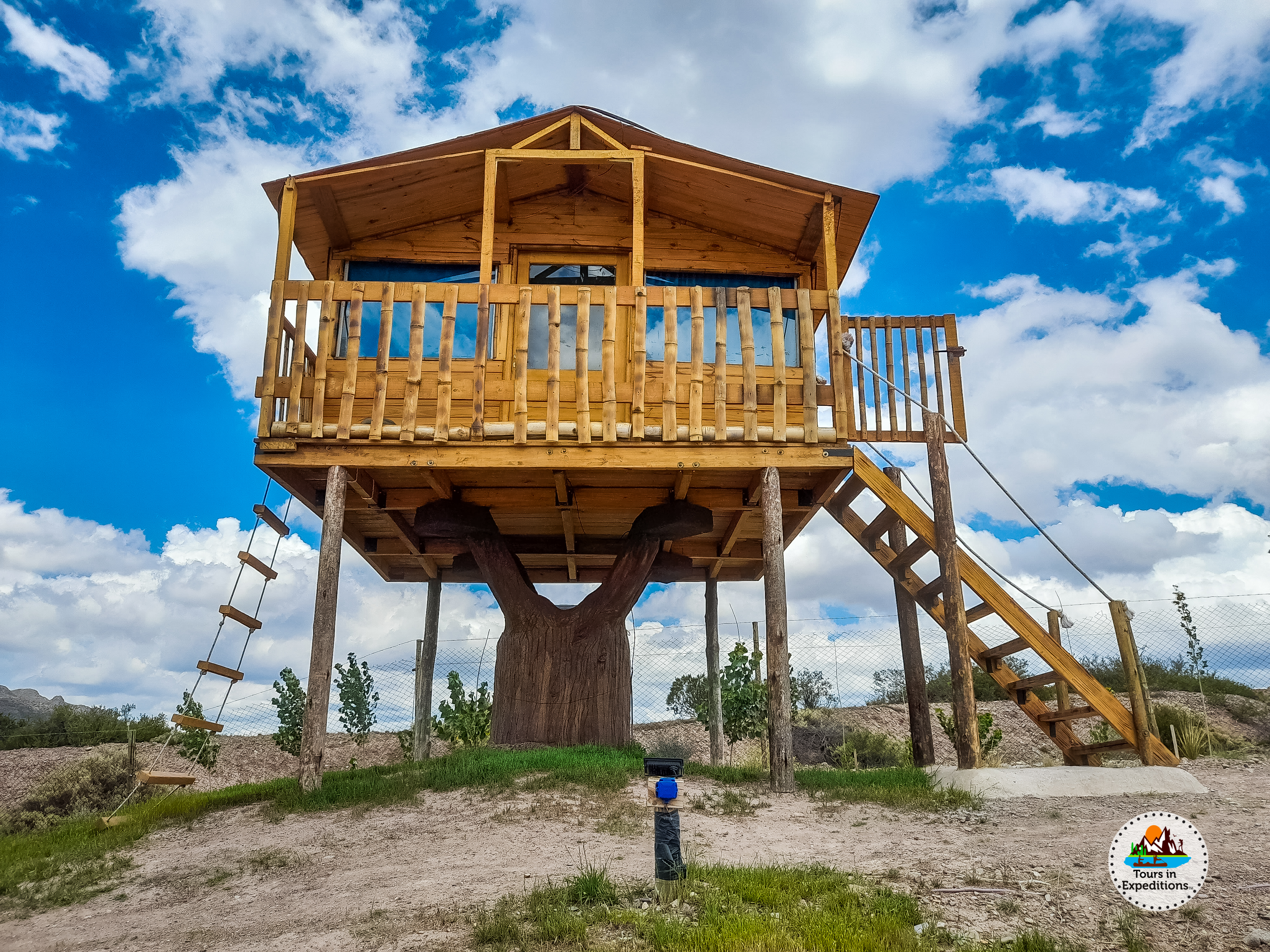Probably the only Treehouse (Dormis-Style) in MDZ