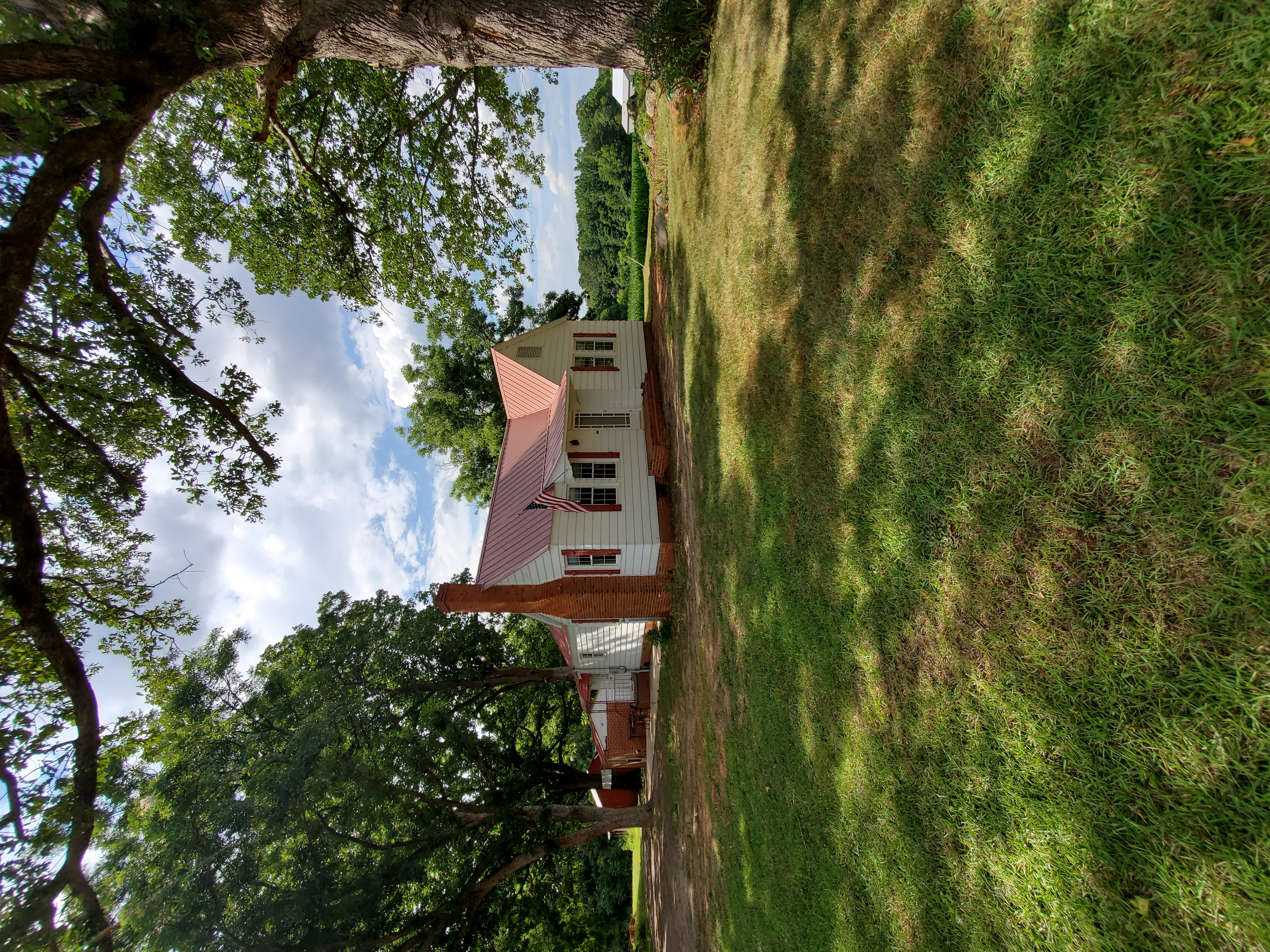 Kindred Shanty ~ Rural House In Chesterfield
