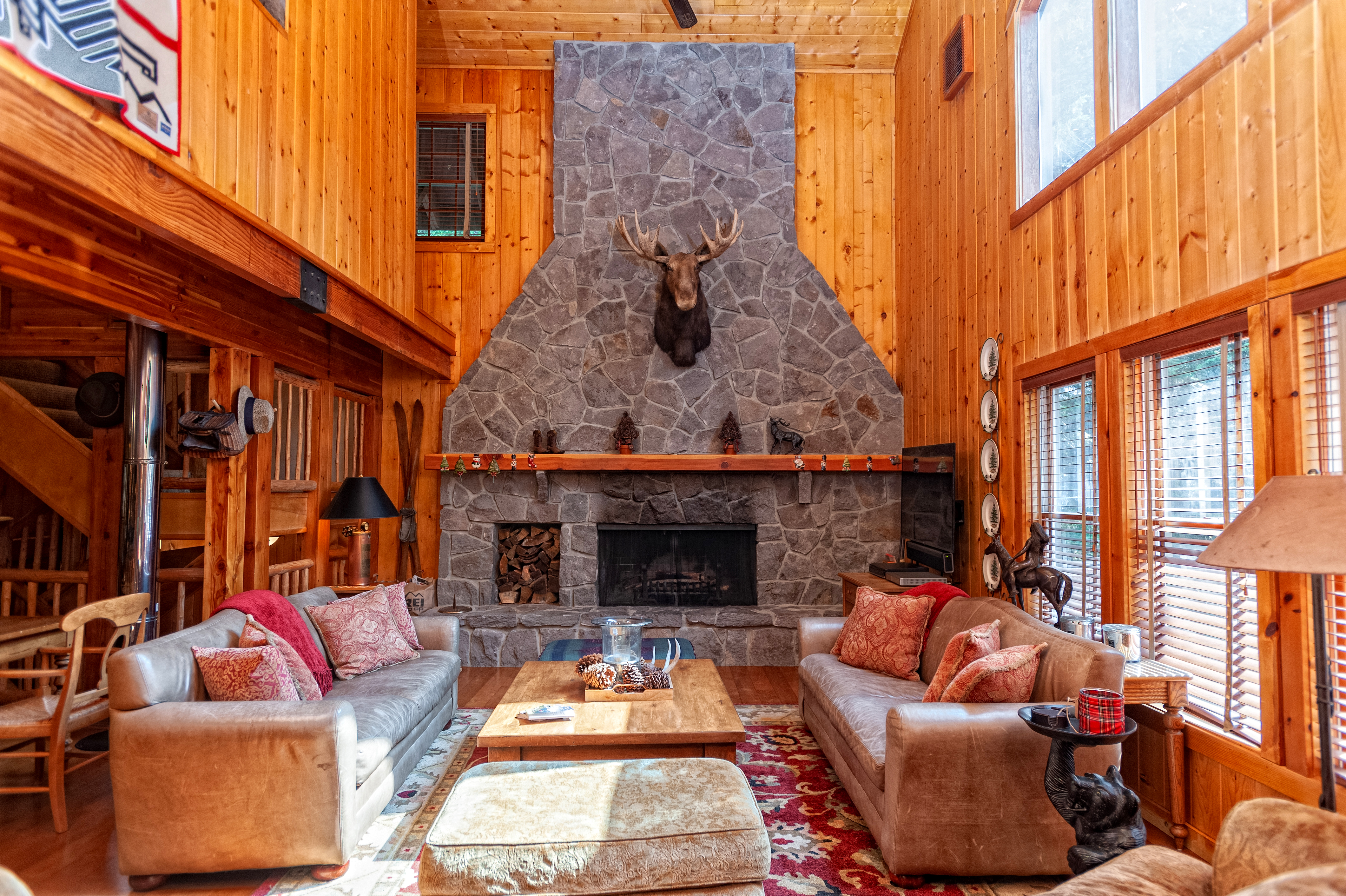 Cozy Government Camp Lodge
