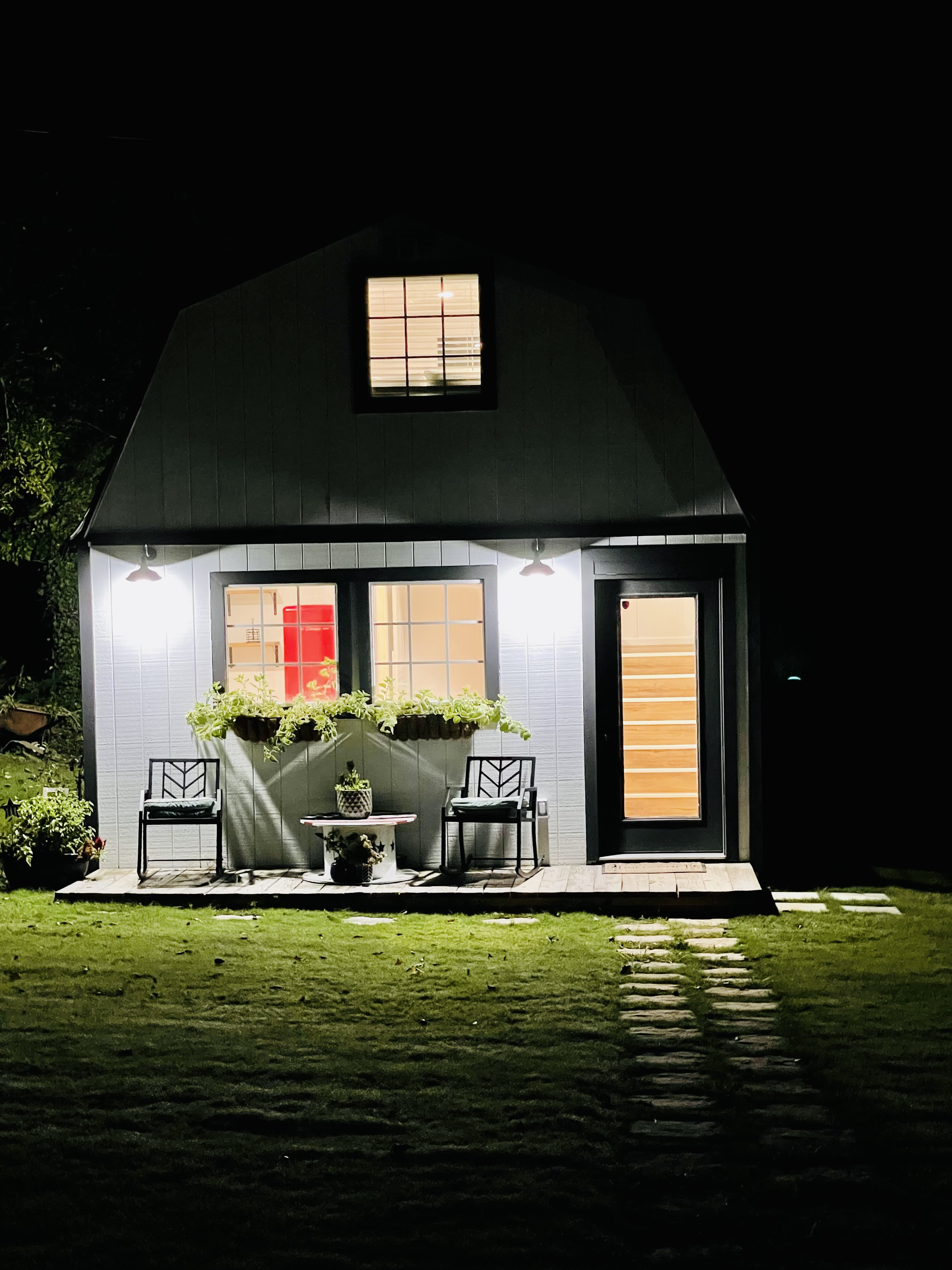 Cottage on Lake Allatoona with private dock!