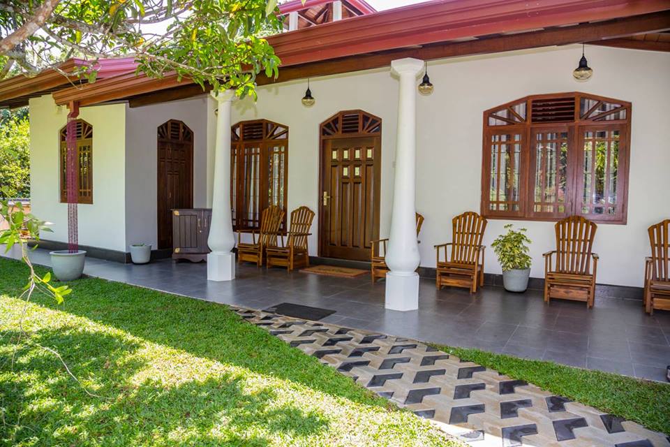 Spacious 4BR Entire Villa w/ Private Pool