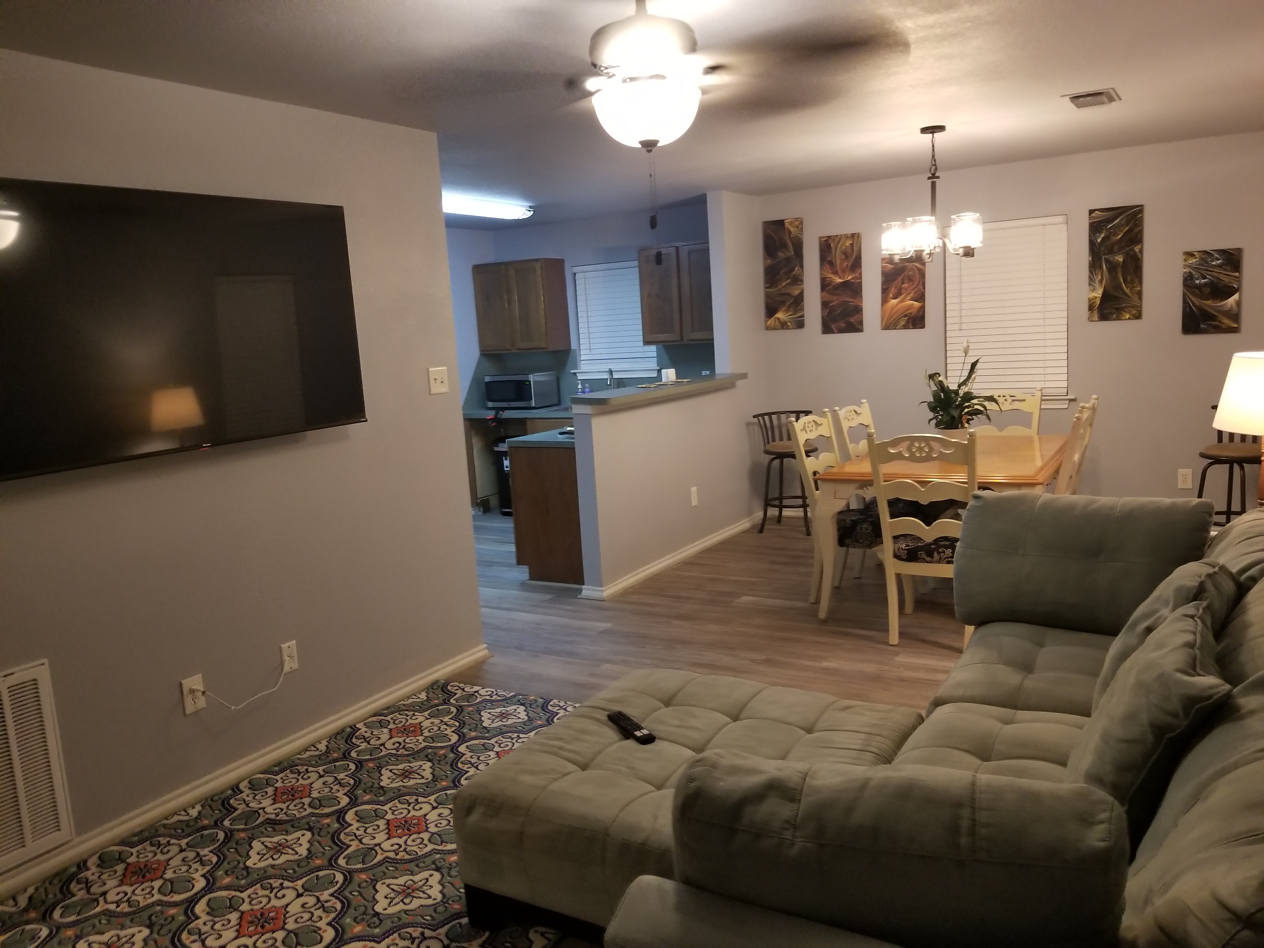 Hidden Gem 3/2 perfectly located in Cedar Creek