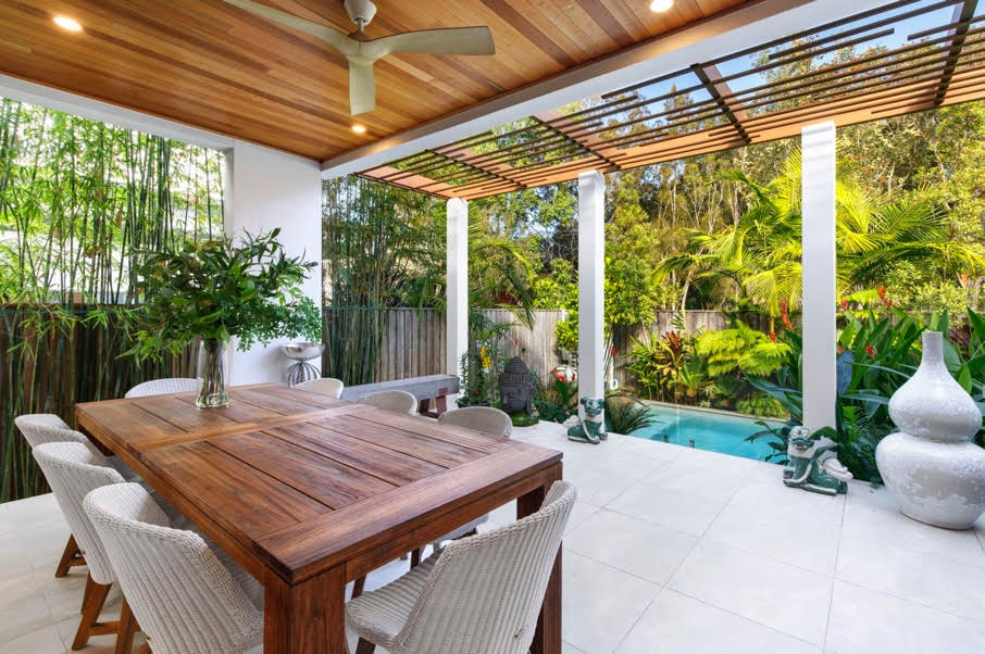 Noosa Villas  - holiday on the riverfront