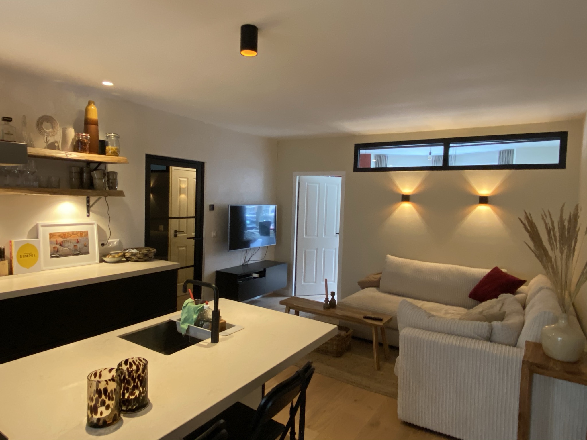 Complete house with garden in Amsterdam - De Pijp — Amsterdam stay