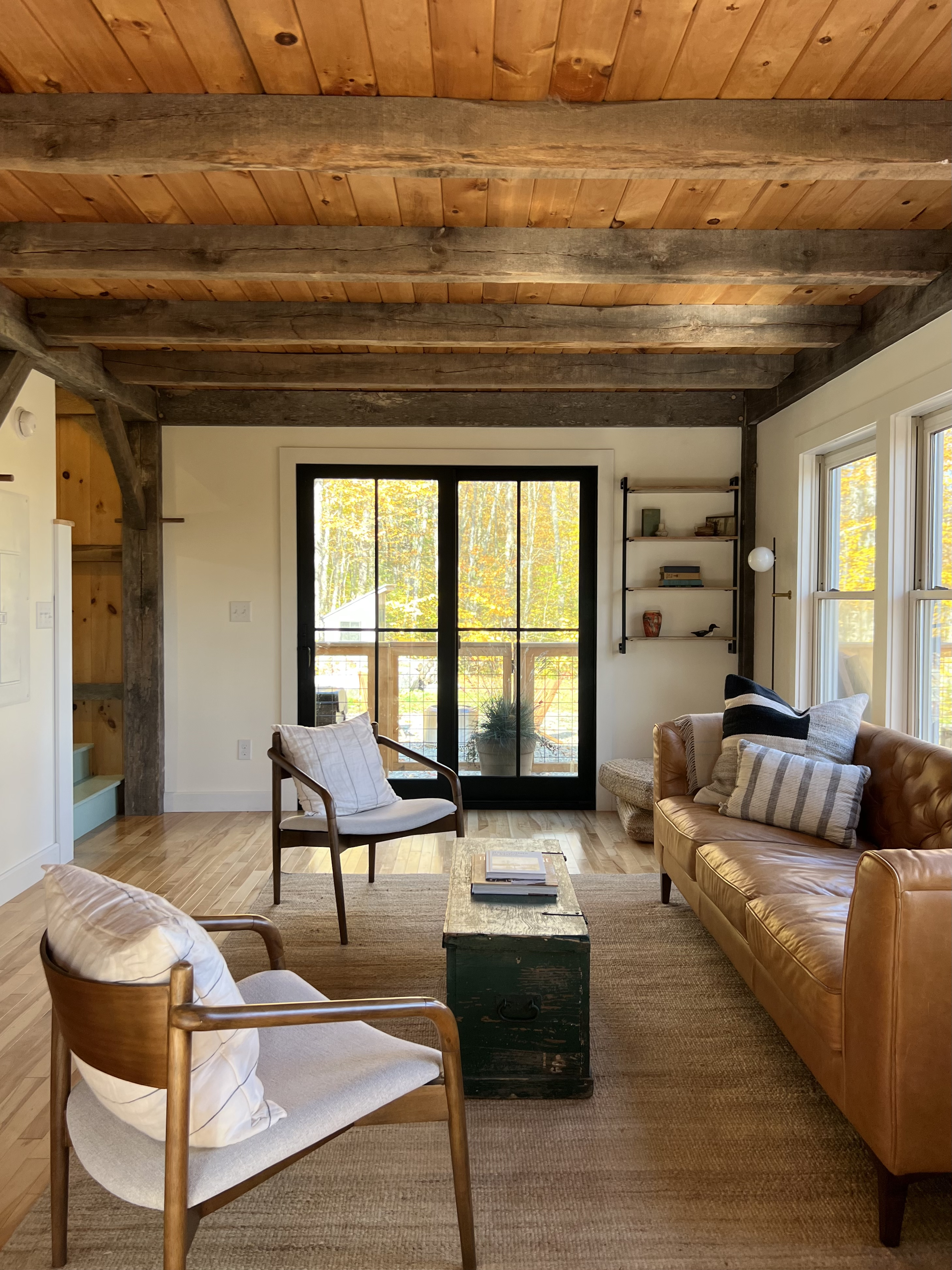 Modern Rustic Cabin with Bunkhouse on Hopkins Pond