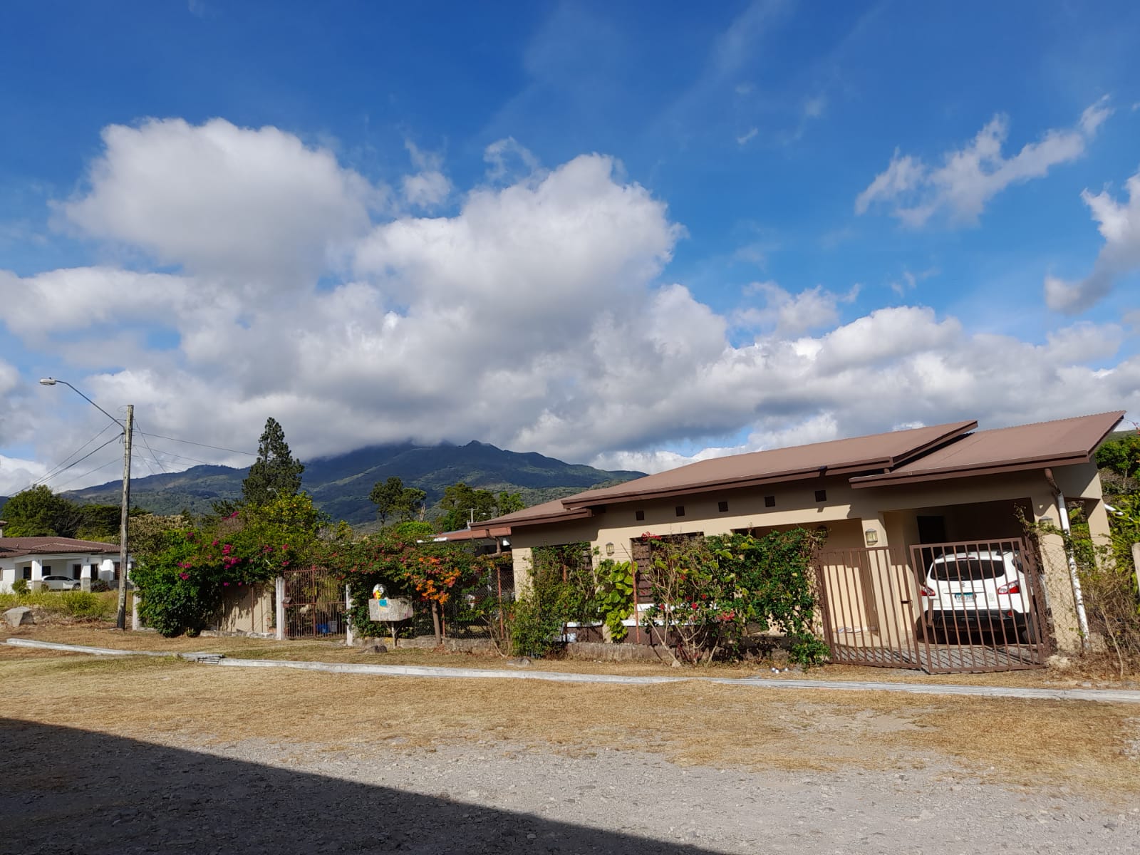 Boquete menus- Beautiful view of the mountains.