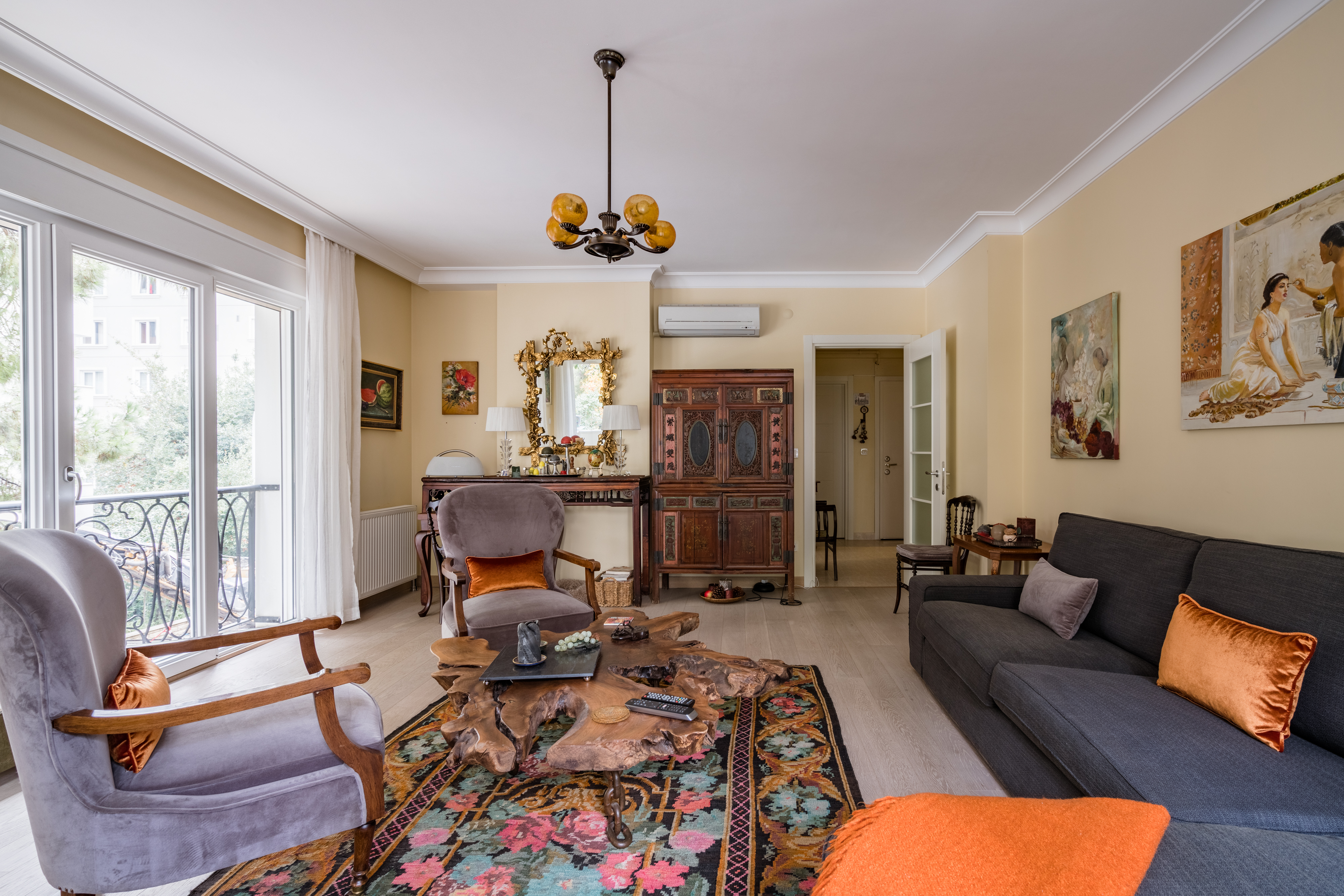 ELEGANT HOUSE @ 200 meters BAGHDAD AVENUE