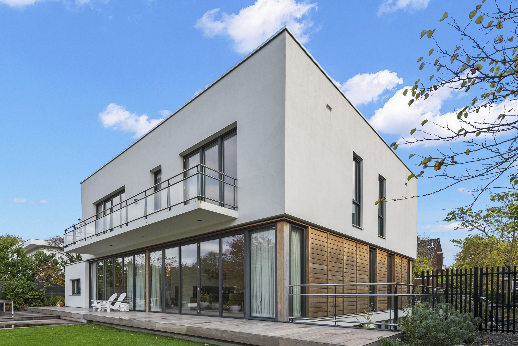 Luxury villa 5 mts walk from RAI — Amsterdam stay