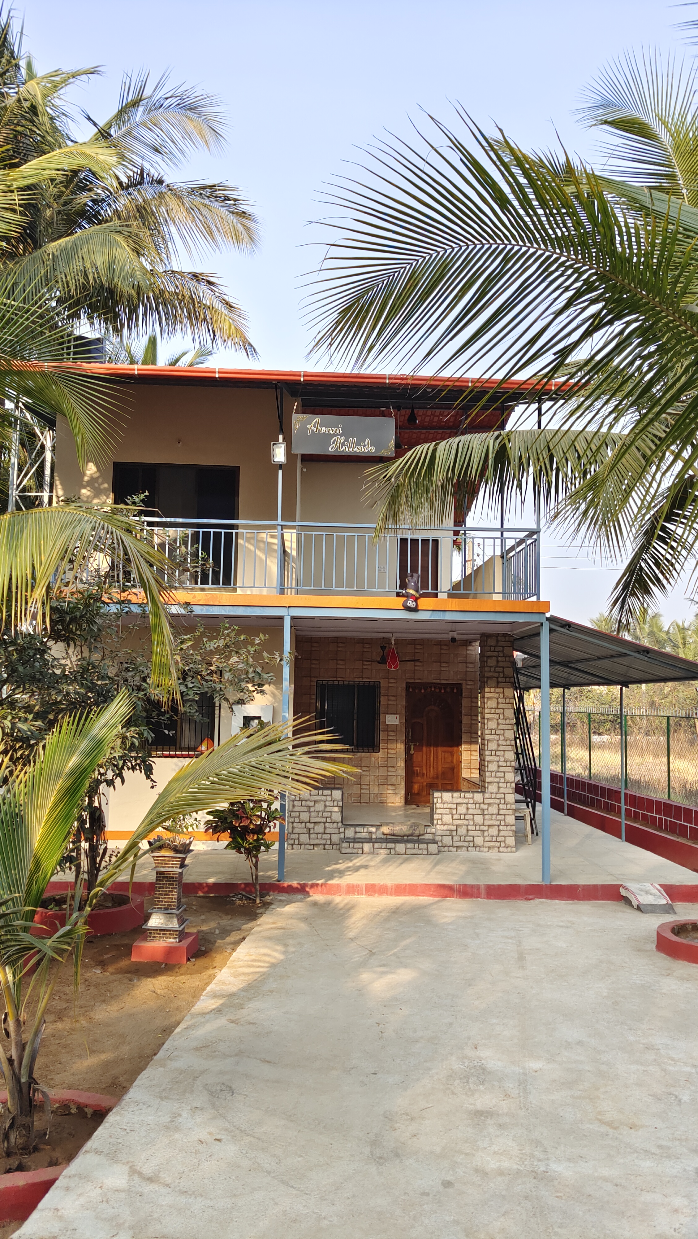 Avani Hillside: Nagaon, Hillside Stay!