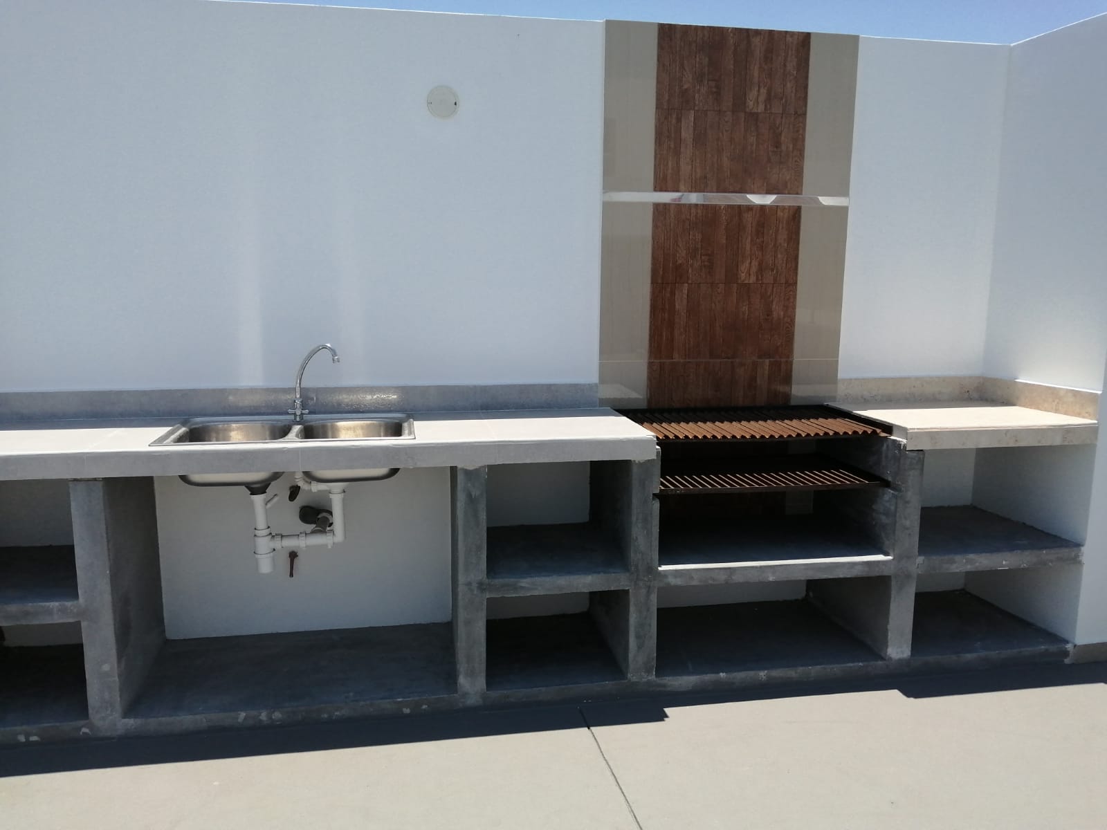 Hermoso apartamento de estreno con servicios incl