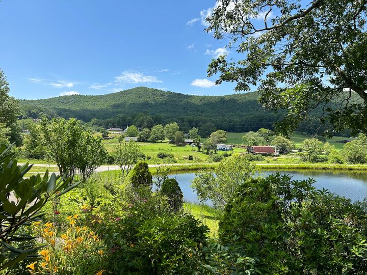 Burnett Cottage < 1 mile Lake Winfield Scott