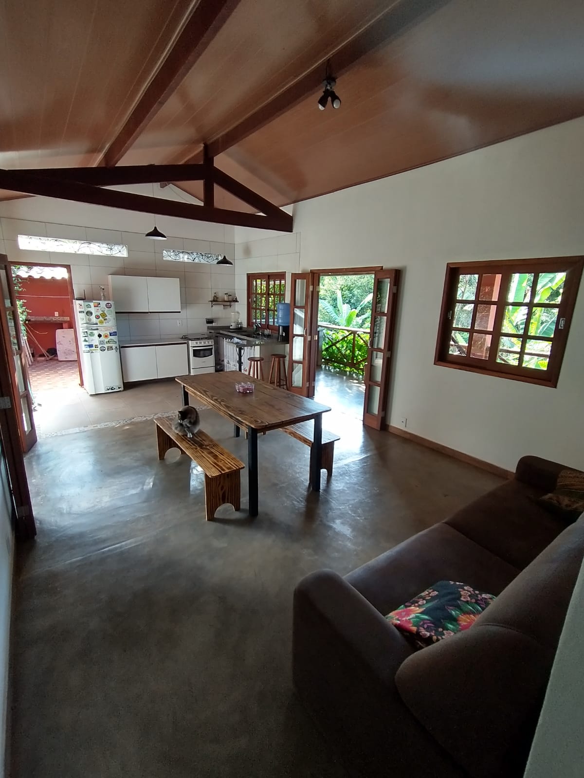 Comfortable and large house in the middle of nature!