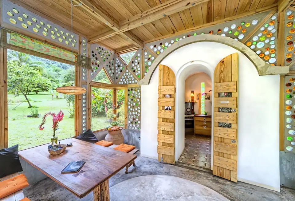 Lower Love.  Ecolodge in tropical garden, Dominica
