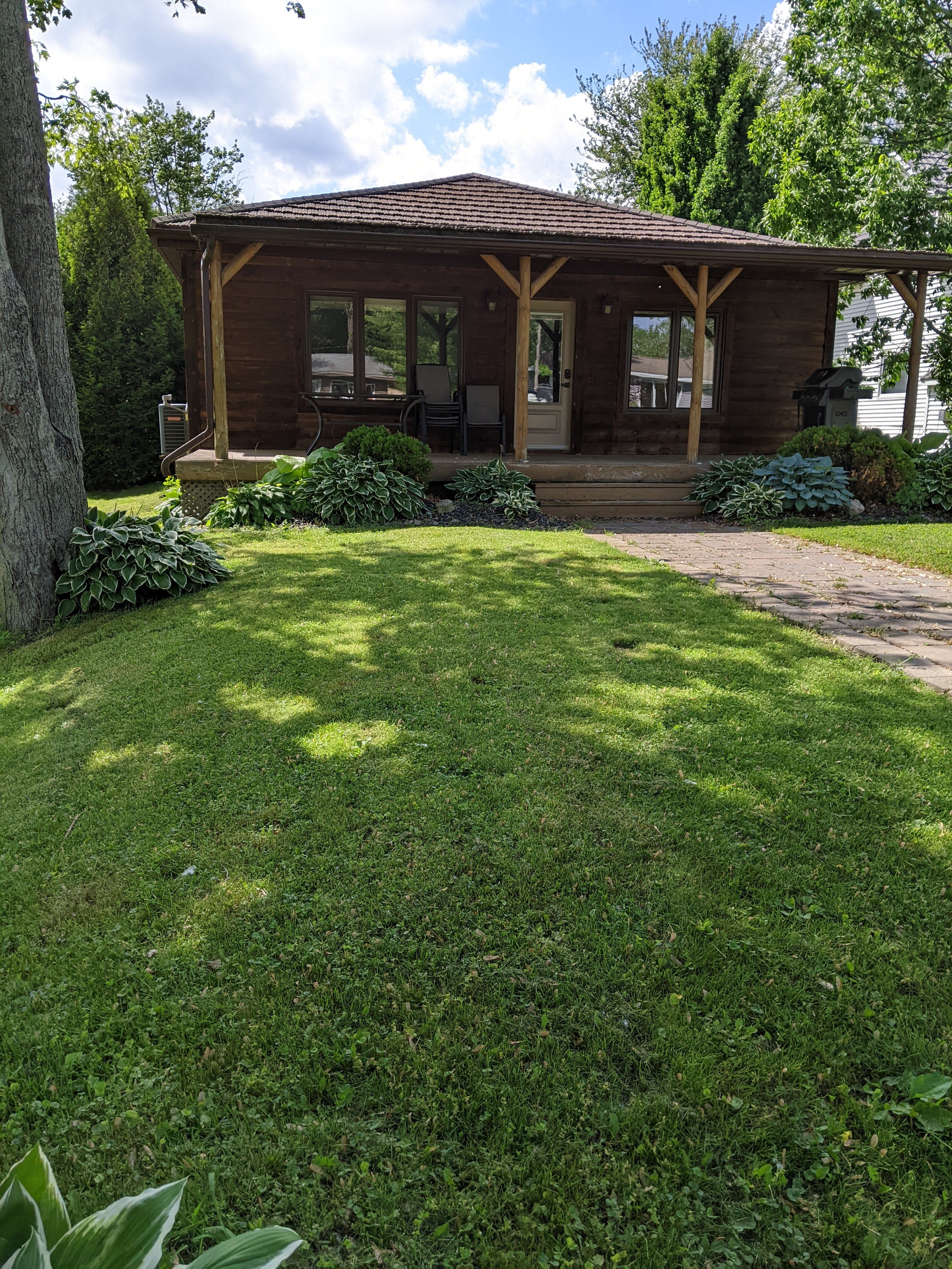 Newly renovated cozy 3 bedroom cabin/Turkey Point