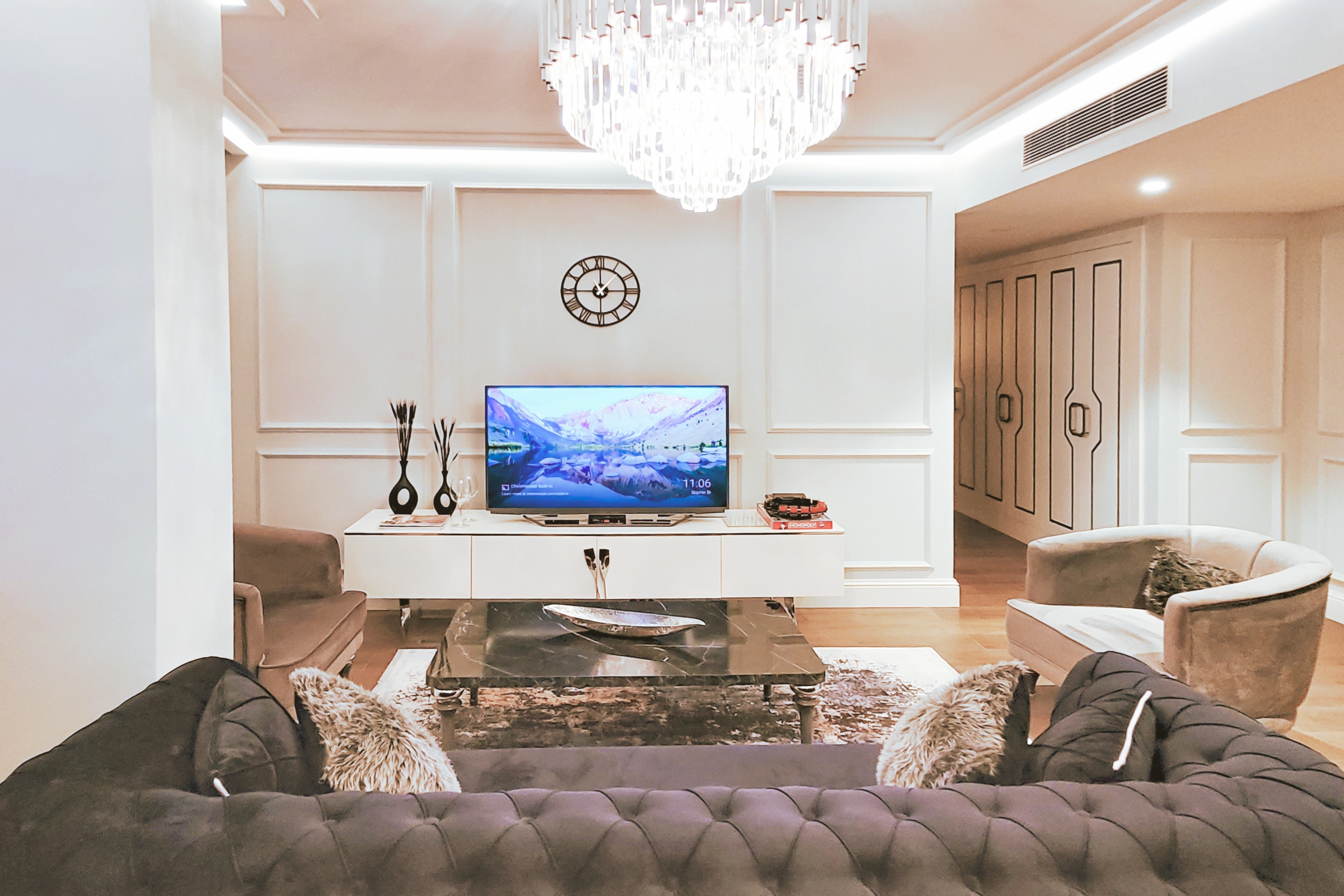 2bedroom Apartment/Condo at Taksim + Free Parking