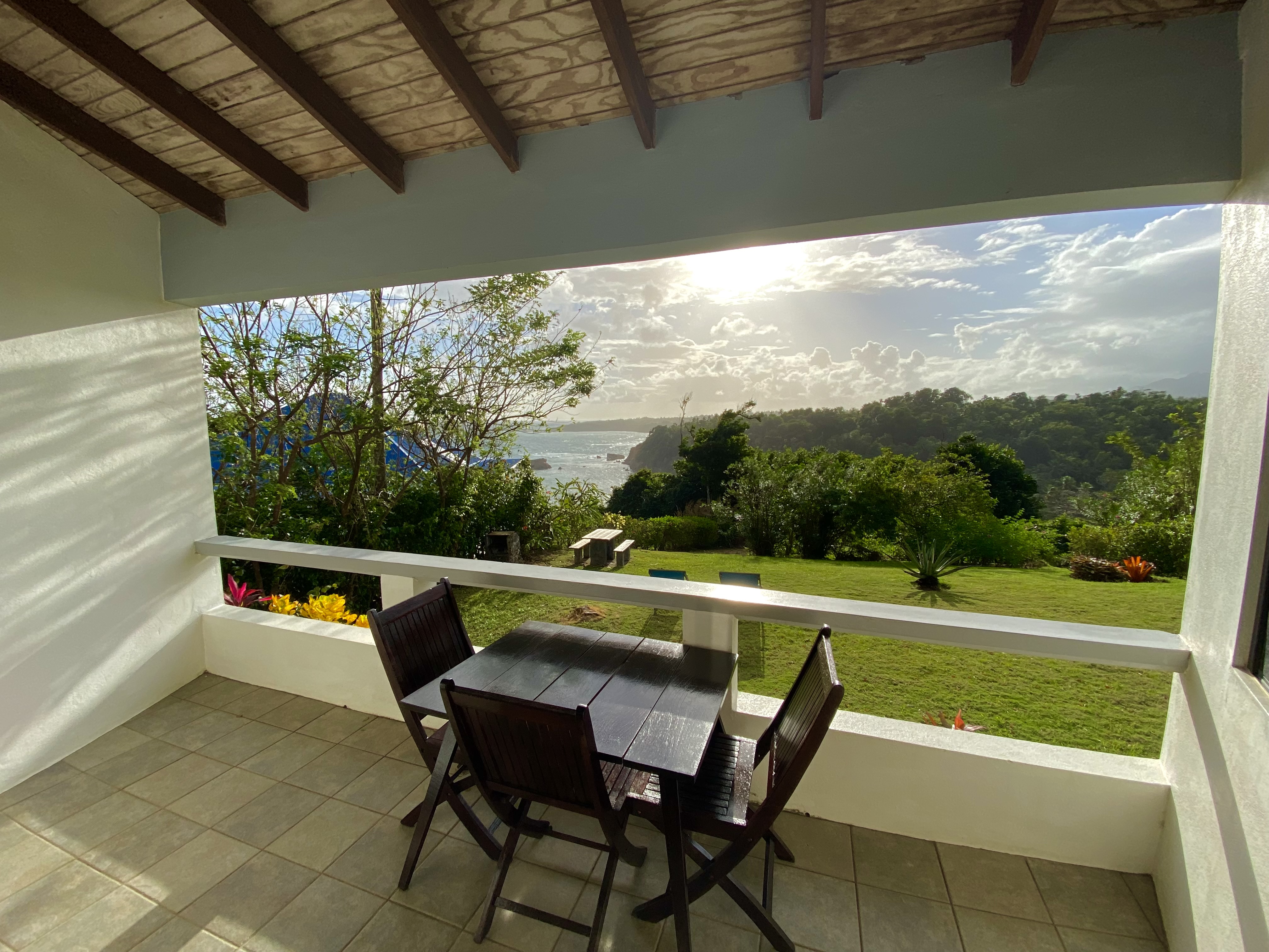 Family-friendly sea view retreat at Gin Distillery