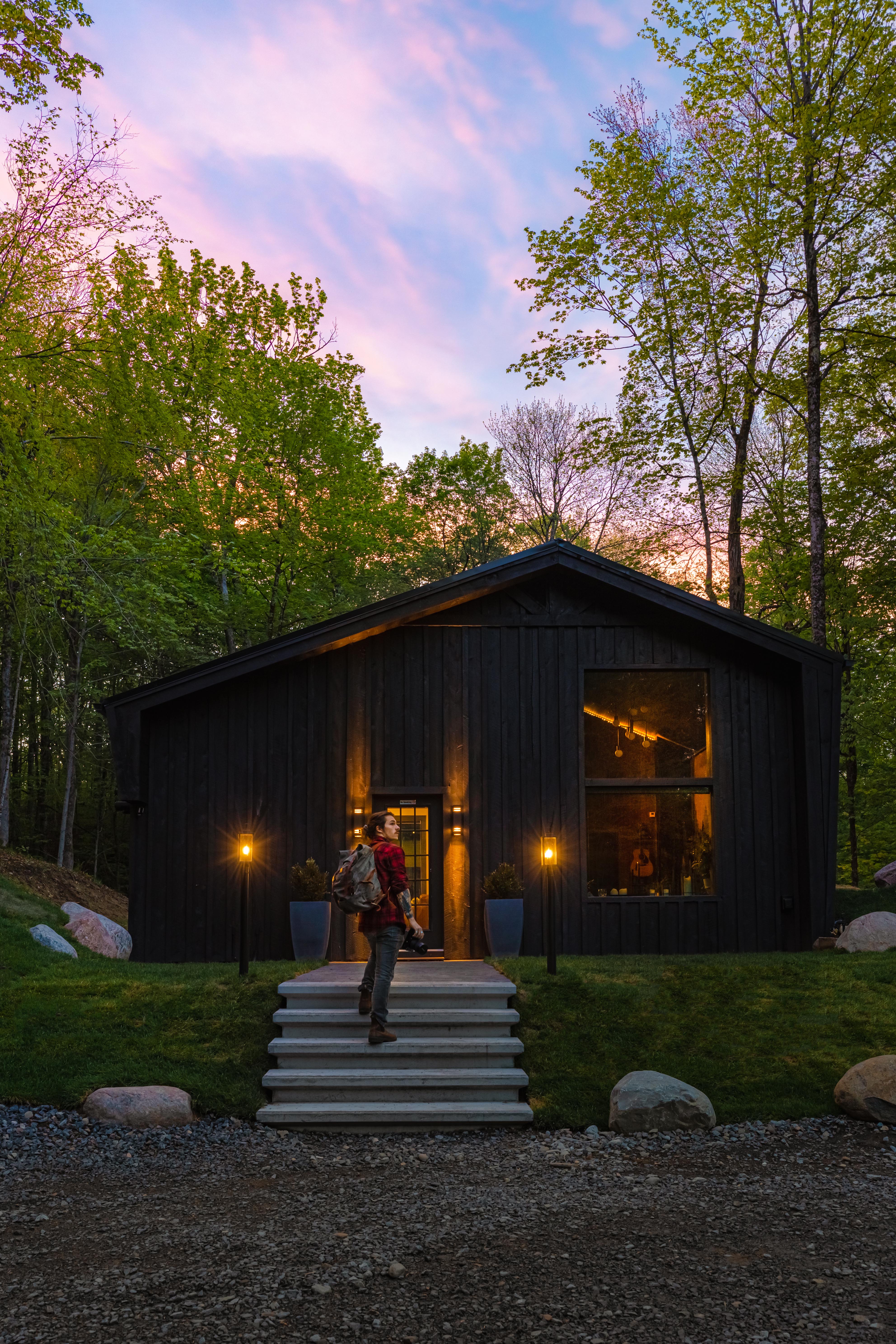 Designer Spa Cabin ~ Daily Massage ~ 18' Waterfall - Cabins for Rent in  Remsen, New York, United States - Airbnb