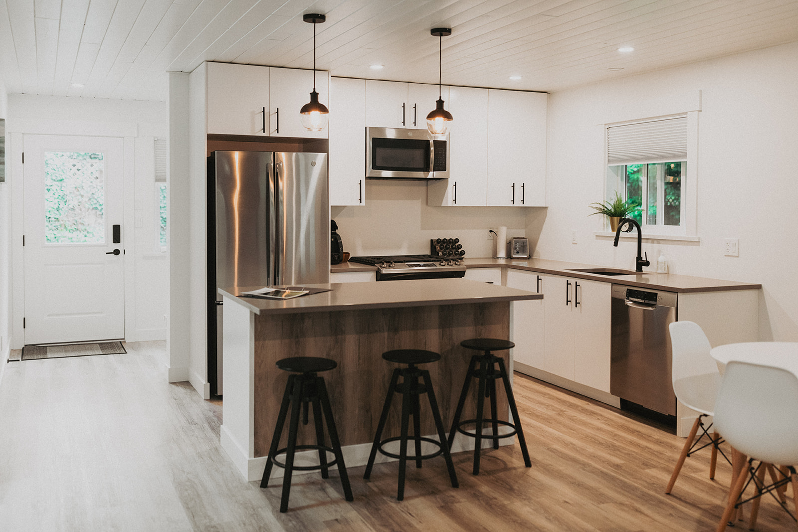 HALFMOON BAY RETREAT