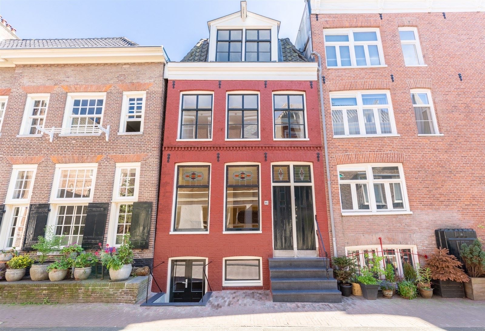 Luxuriously-renovated entire house in the Jordaan — Amsterdam stay