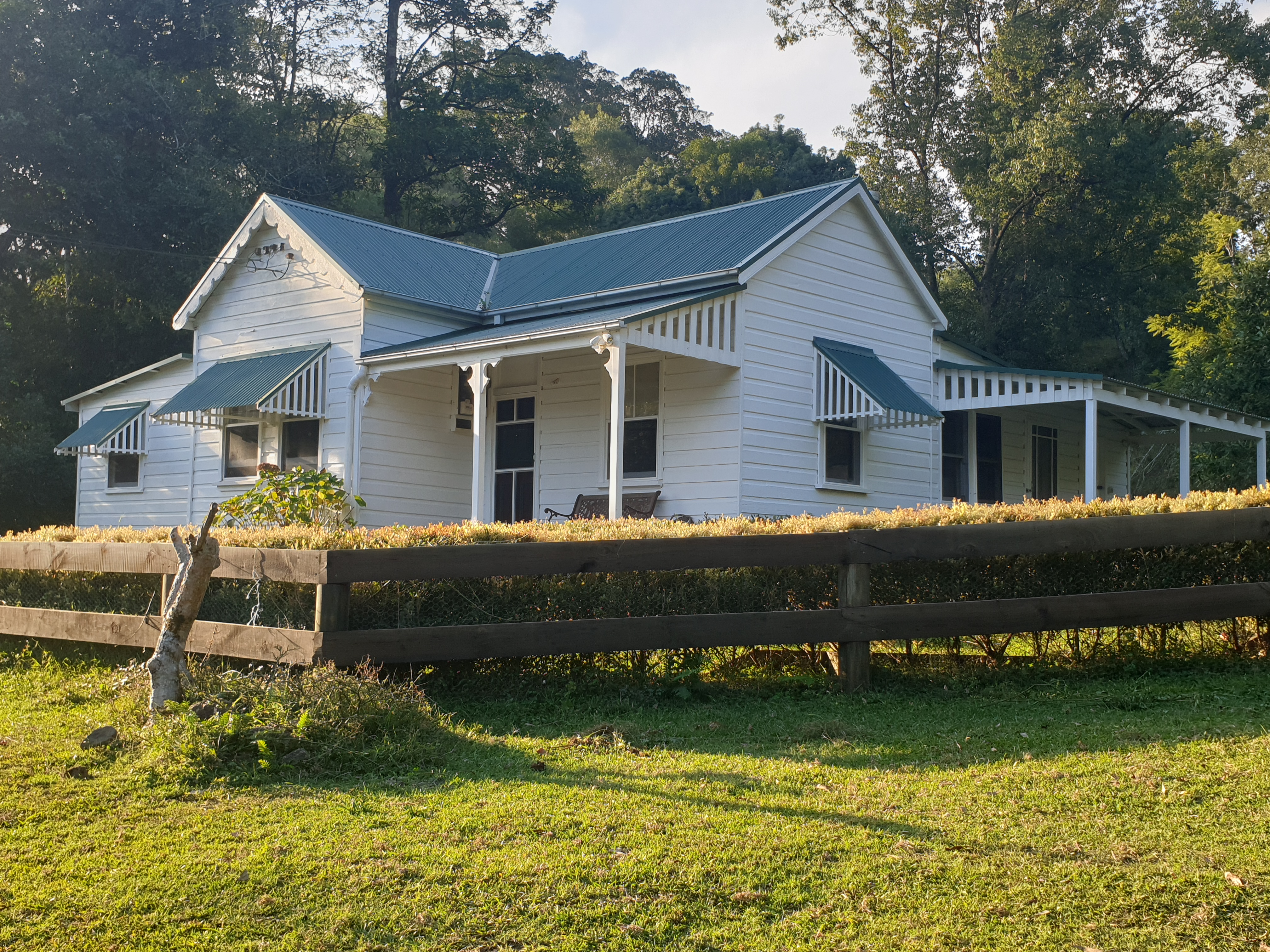 Blue Hills Cottage in Mid-Coast, Mid North Coast