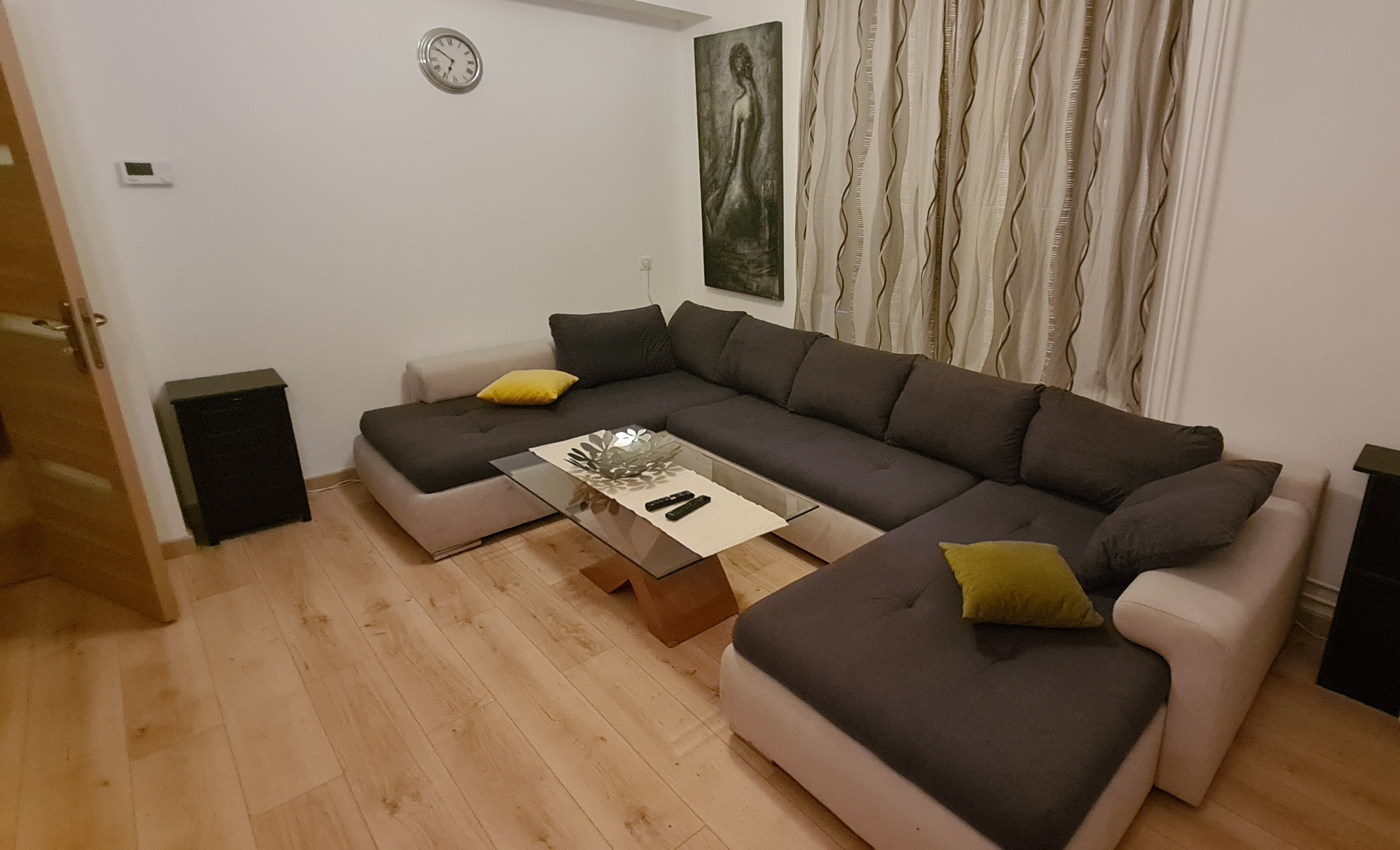 Beautiful standing-alone house with a backyard — The Hague stay