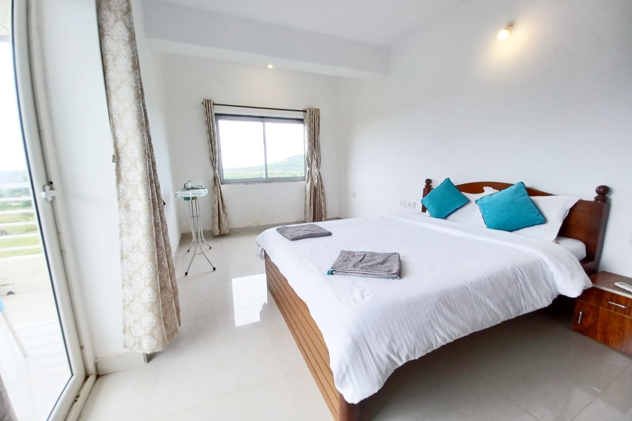 Airy Bright 2 Bedroom Apt in north with inverter