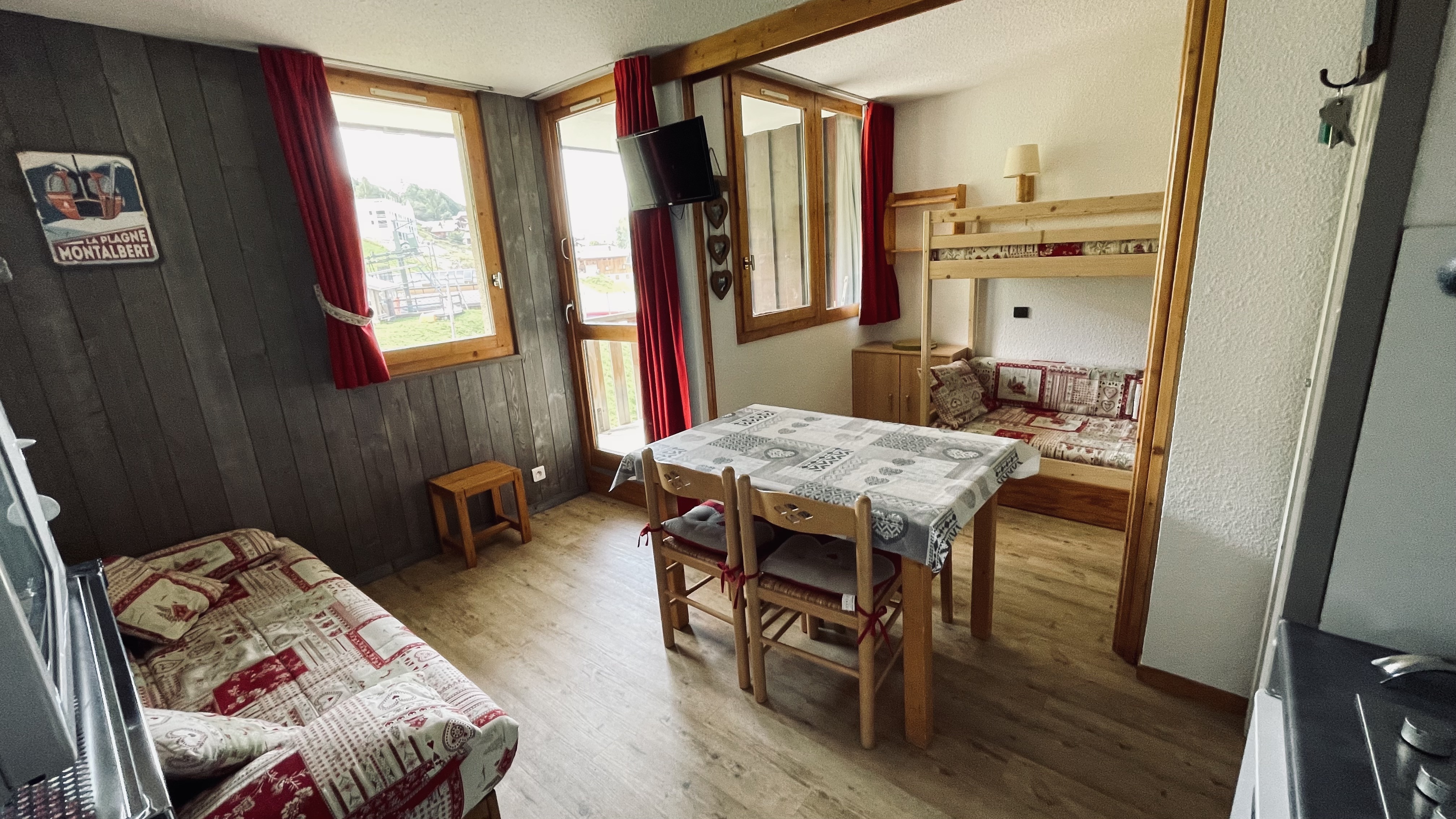 Cozy apartment at the foot of the slopes La Plagne Montalbert