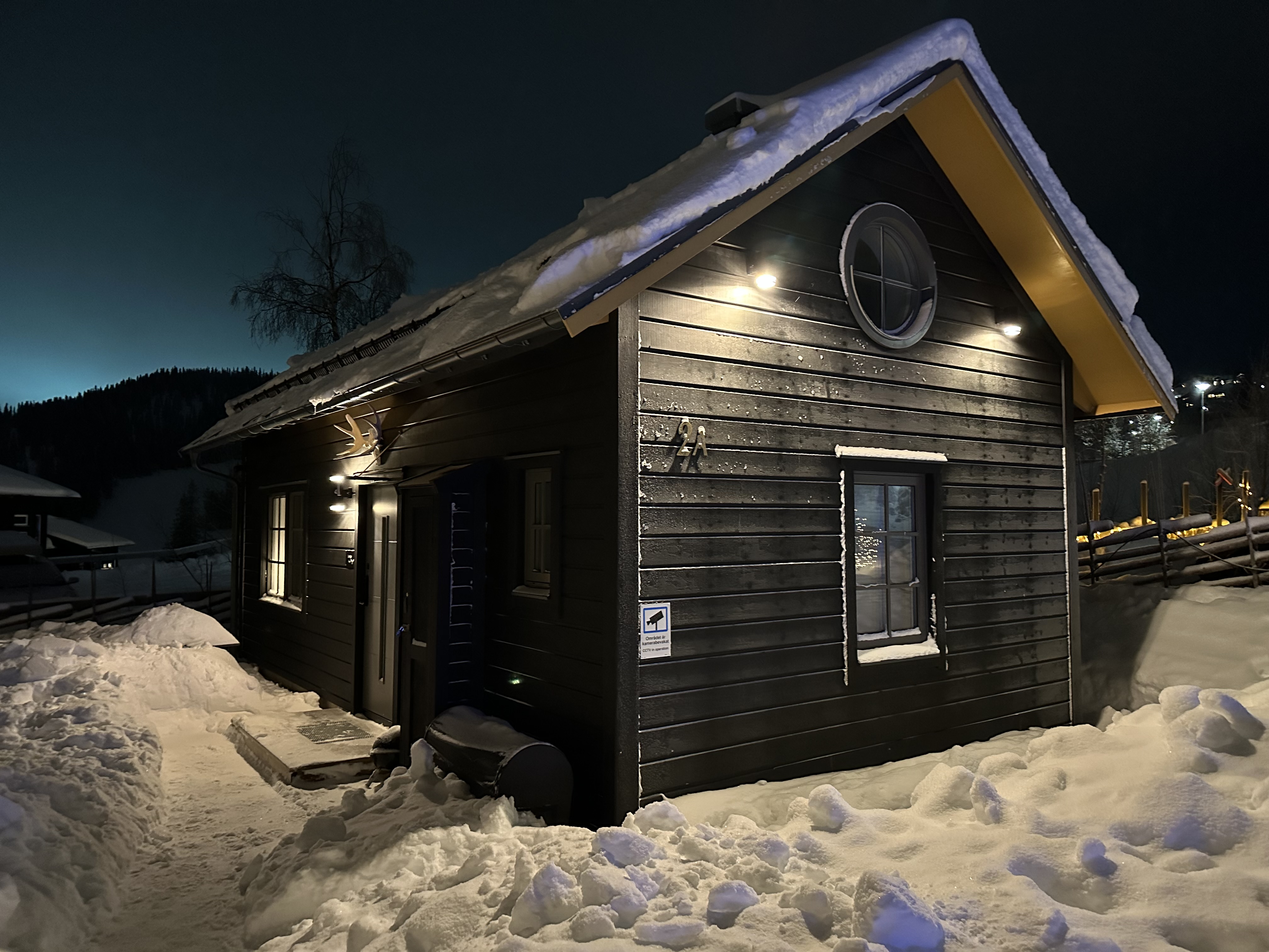 Stuga - Mini Lodge i Åre Sadeln, ski in ski out.