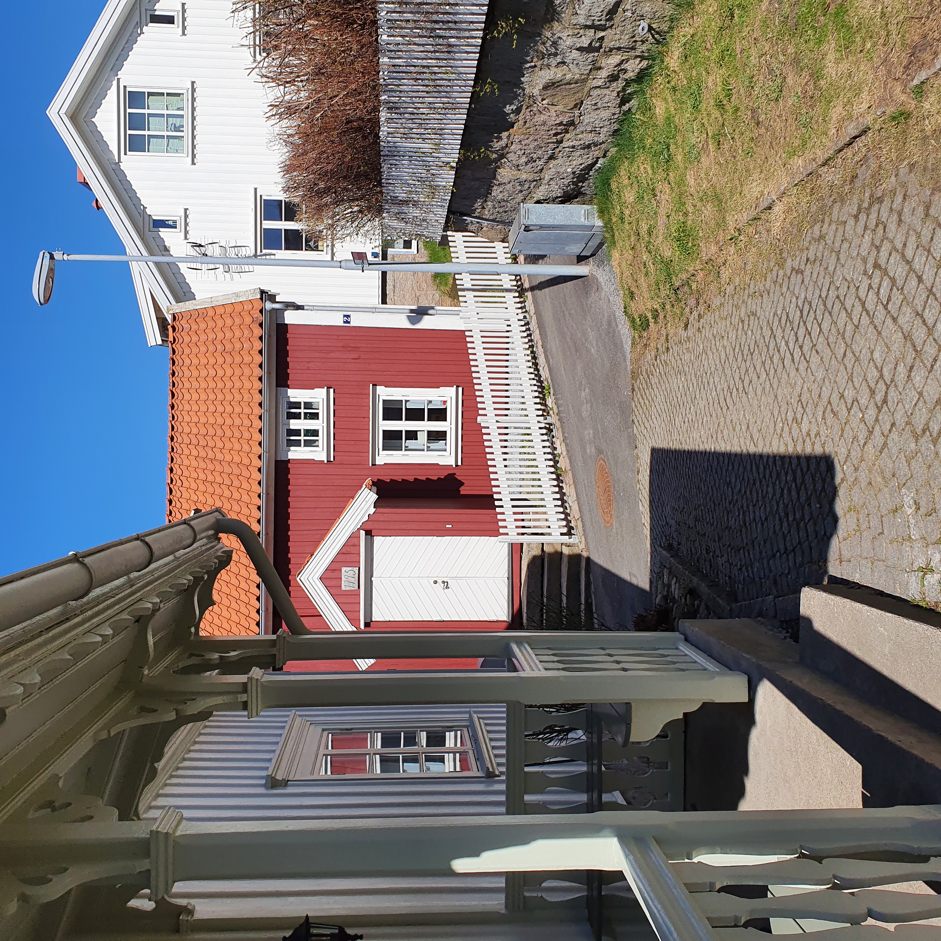 Unique accommodation, house from the year 1795. In the middle of Grebbestad