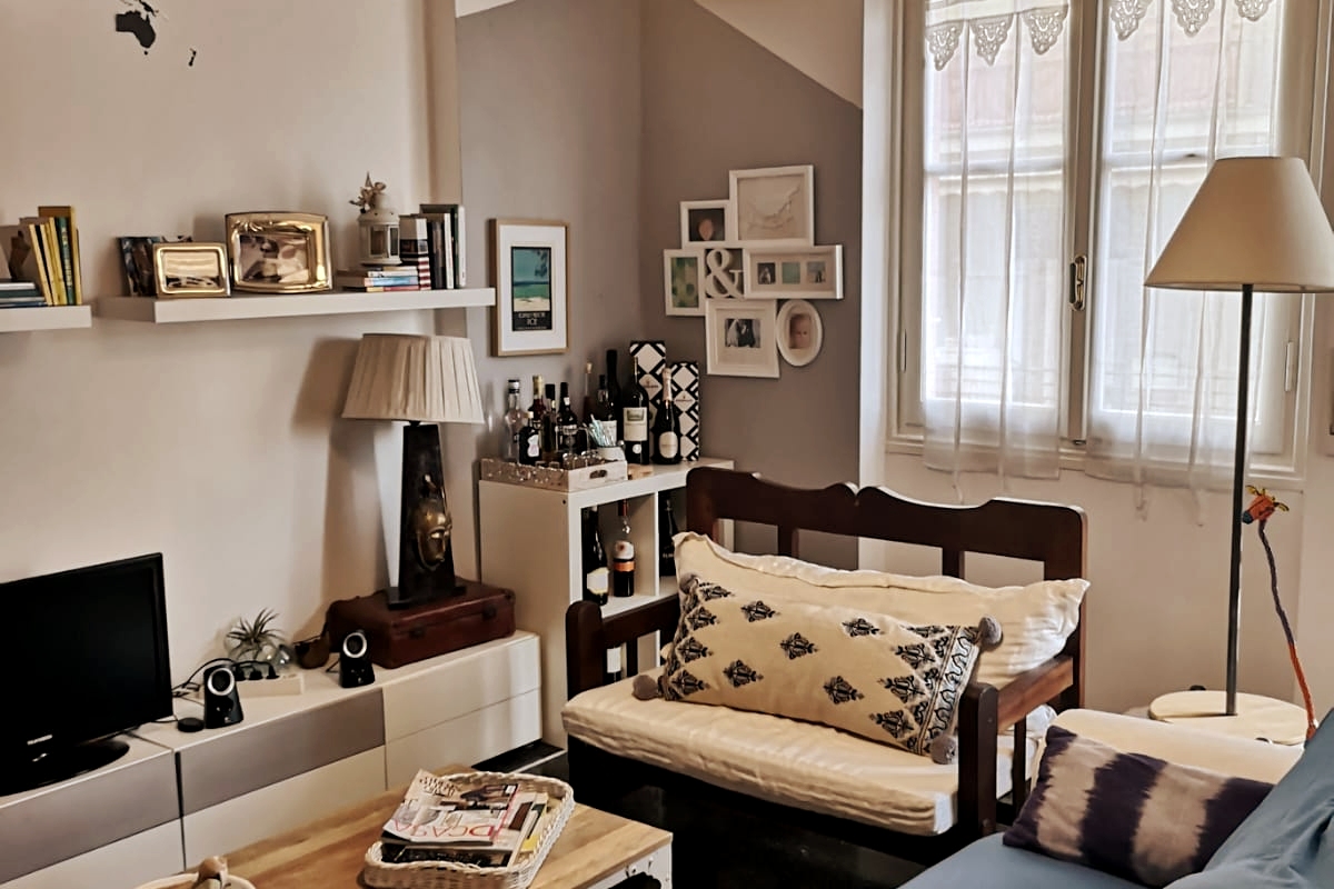 Lovely three bedrooms close to the beach/center.