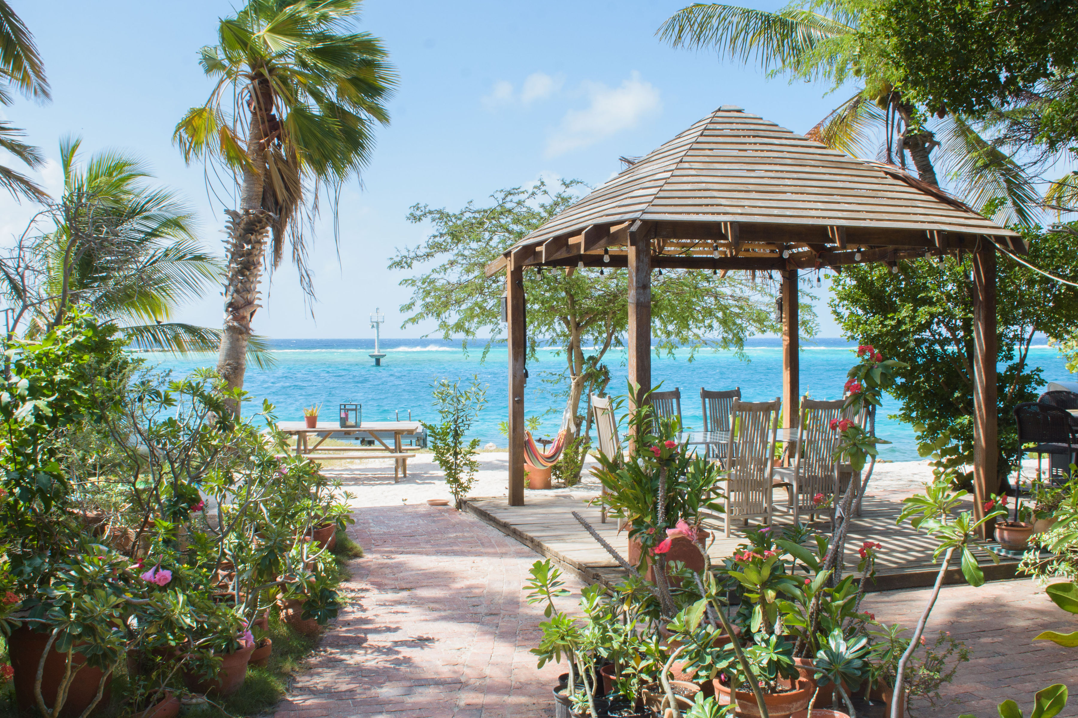 Cabin By the Sea - Ocean Suite