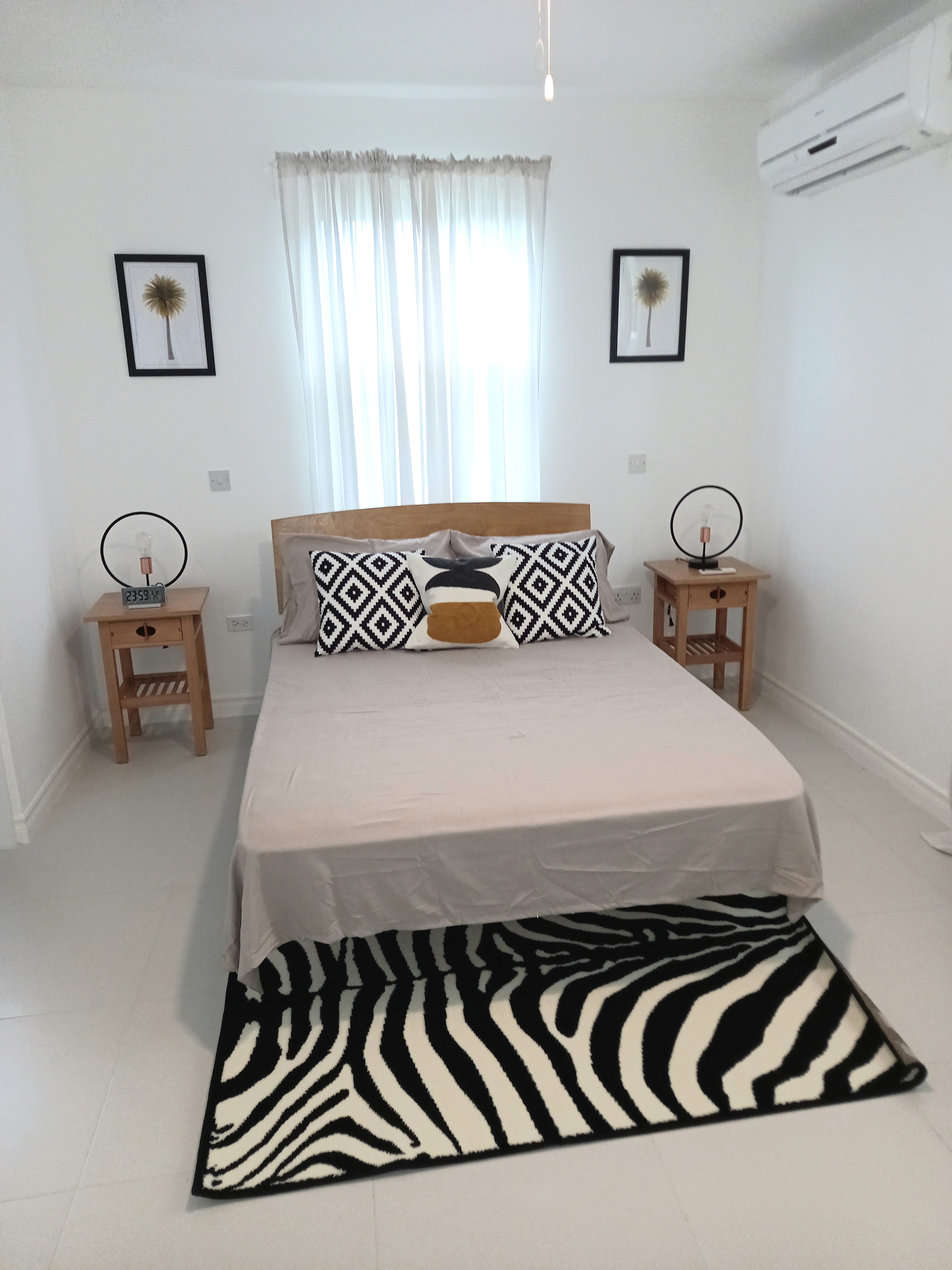 3 Bedroom House in Hastings - Walk to beach!